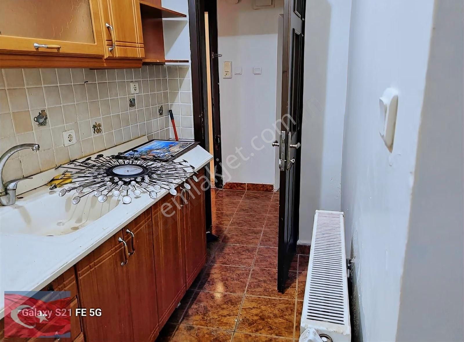 Kocamustafaşa Merkezi Konum 60mk 1+1 Bodrum Kat 2.000.000tl - Görsel 26