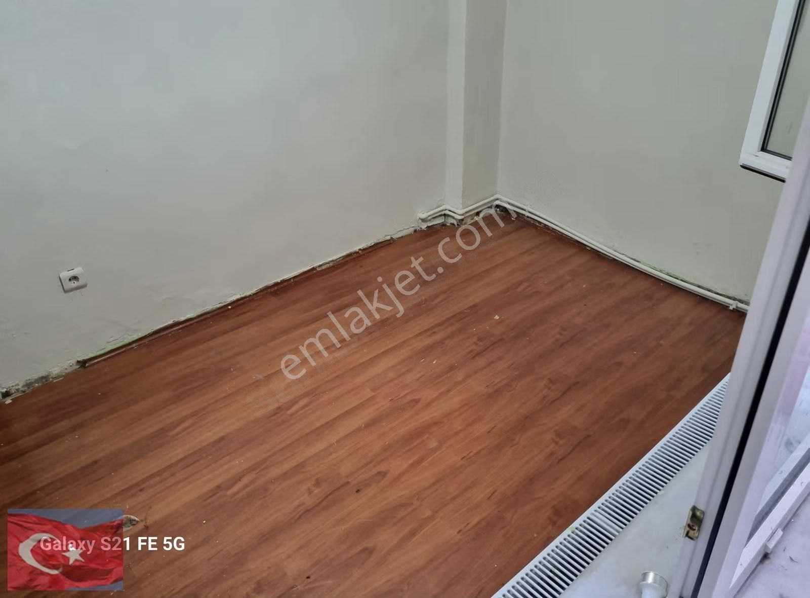 Kocamustafaşa Merkezi Konum 60mk 1+1 Bodrum Kat 2.000.000tl - Görsel 19