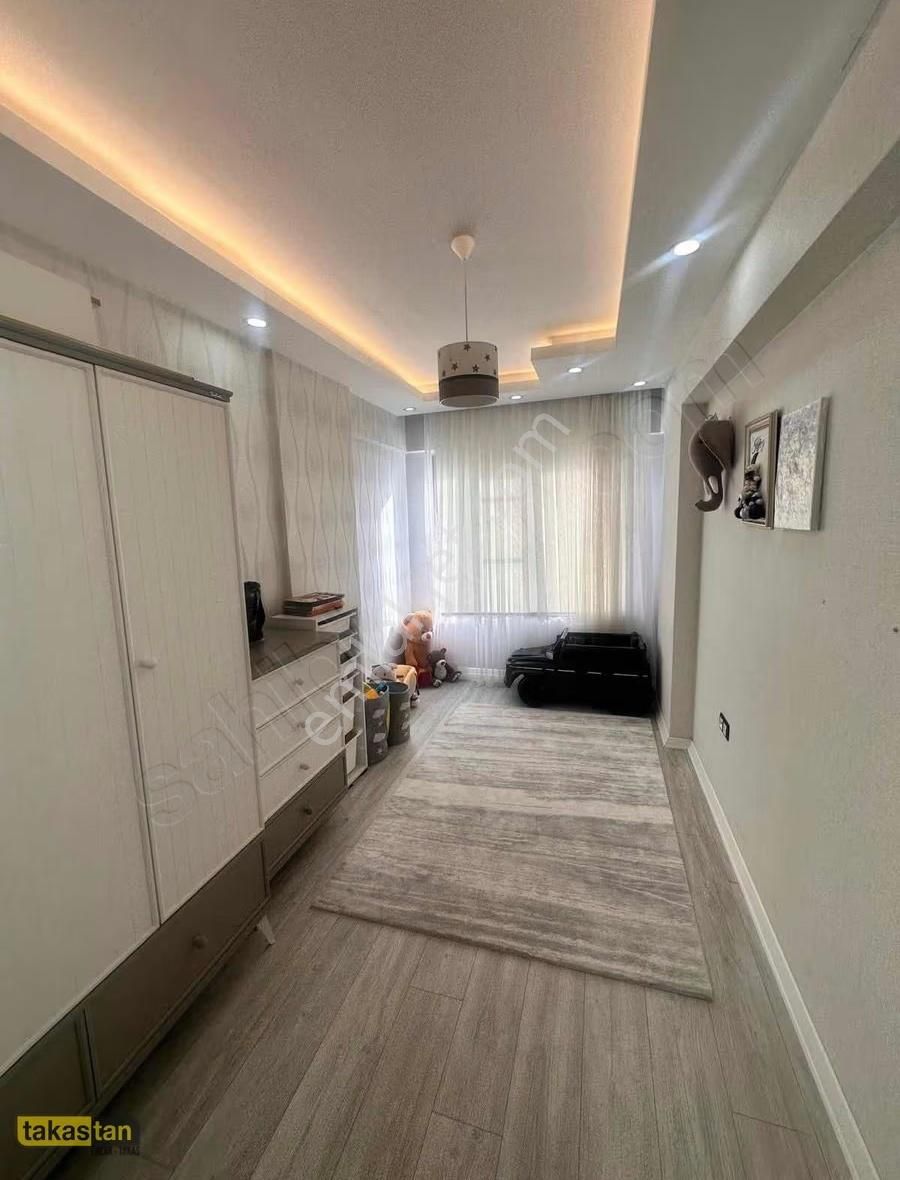 Göktürk De Satılık Masrafsız Lüx 3+1 Daire - Görsel 2