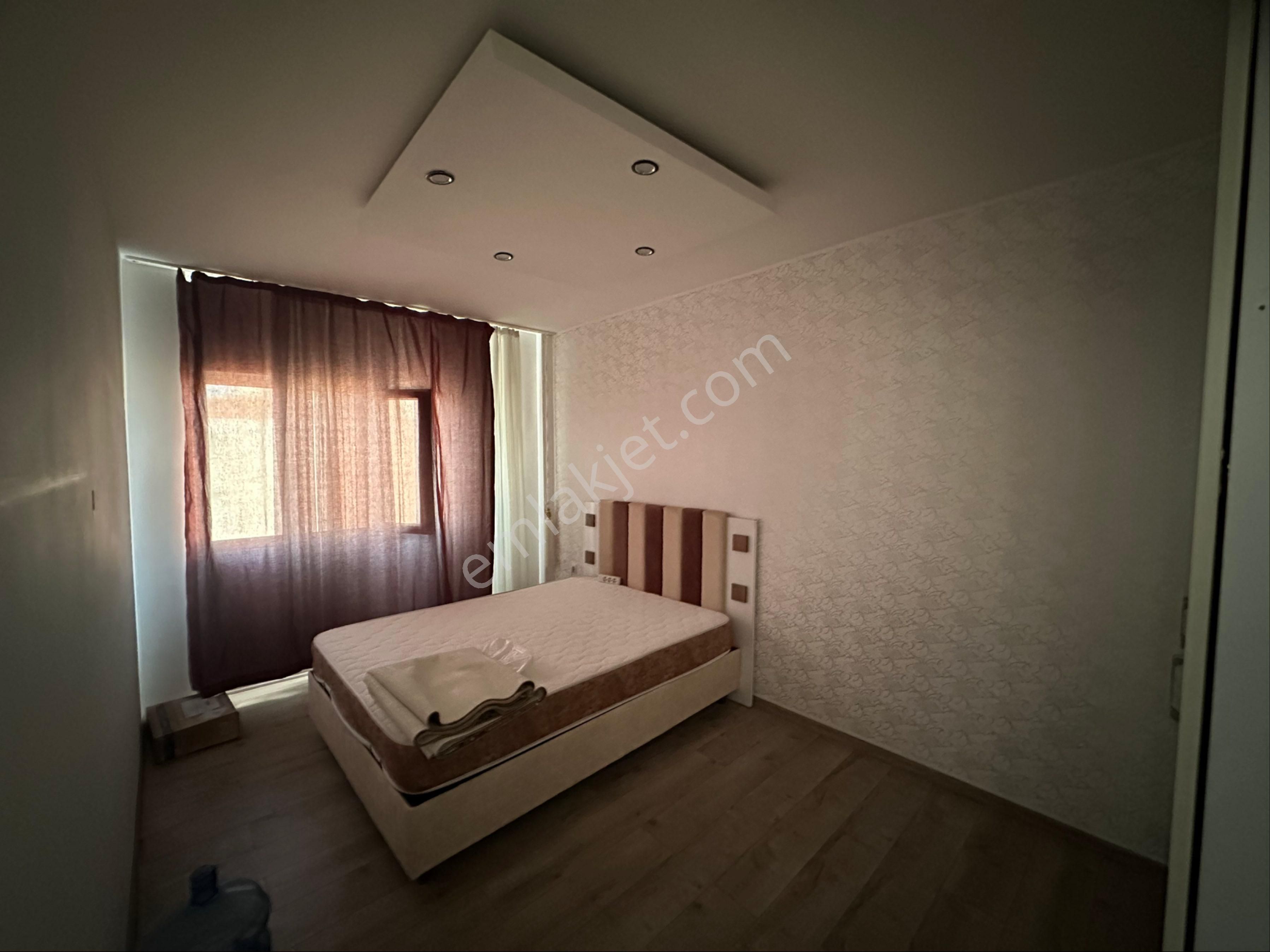 Topraklıkta Satılık Tek Tapu İki Apartlarşı Karşıya - Görsel 22