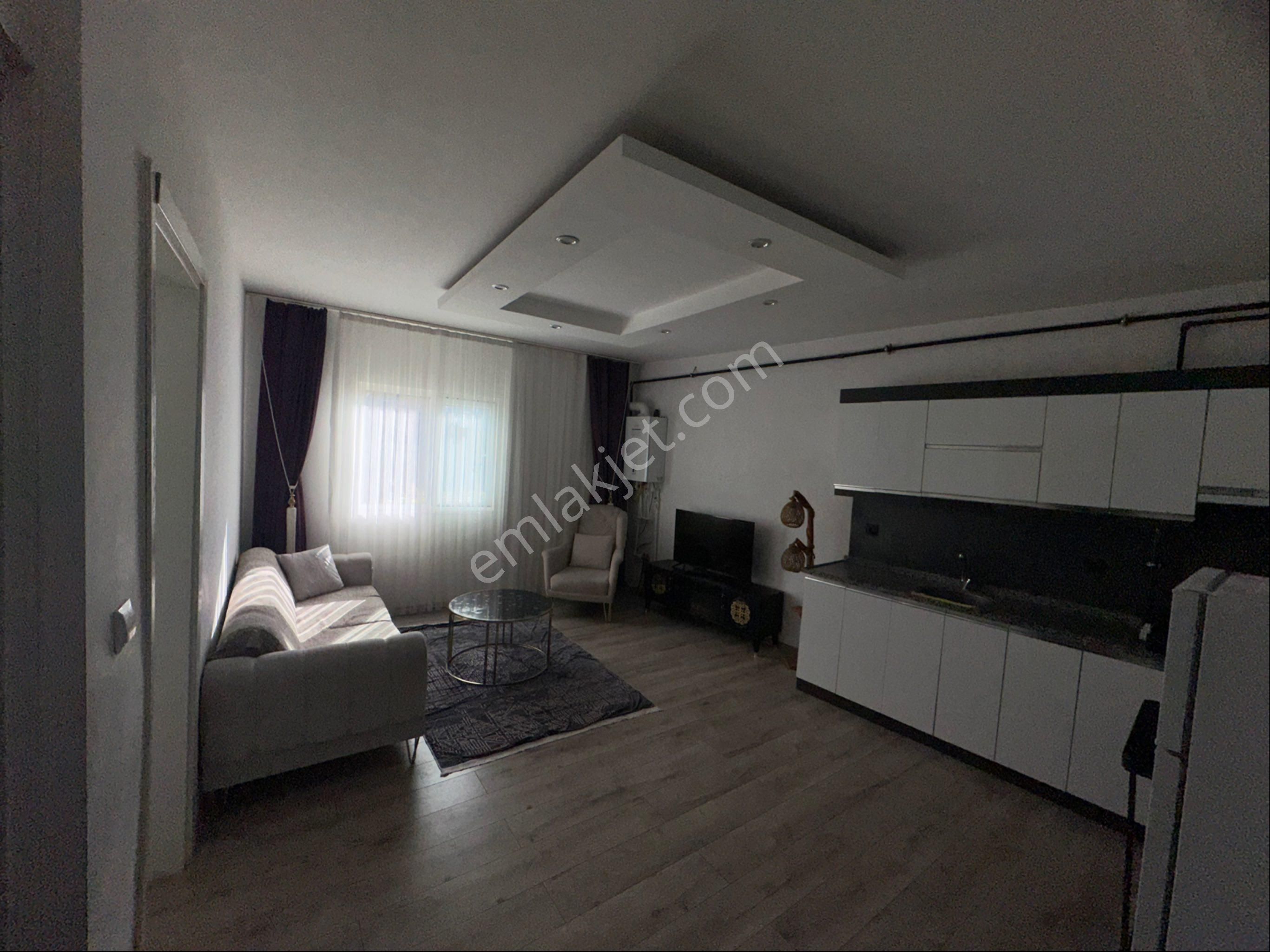Topraklıkta Satılık Tek Tapu İki Apartlarşı Karşıya - Görsel 11