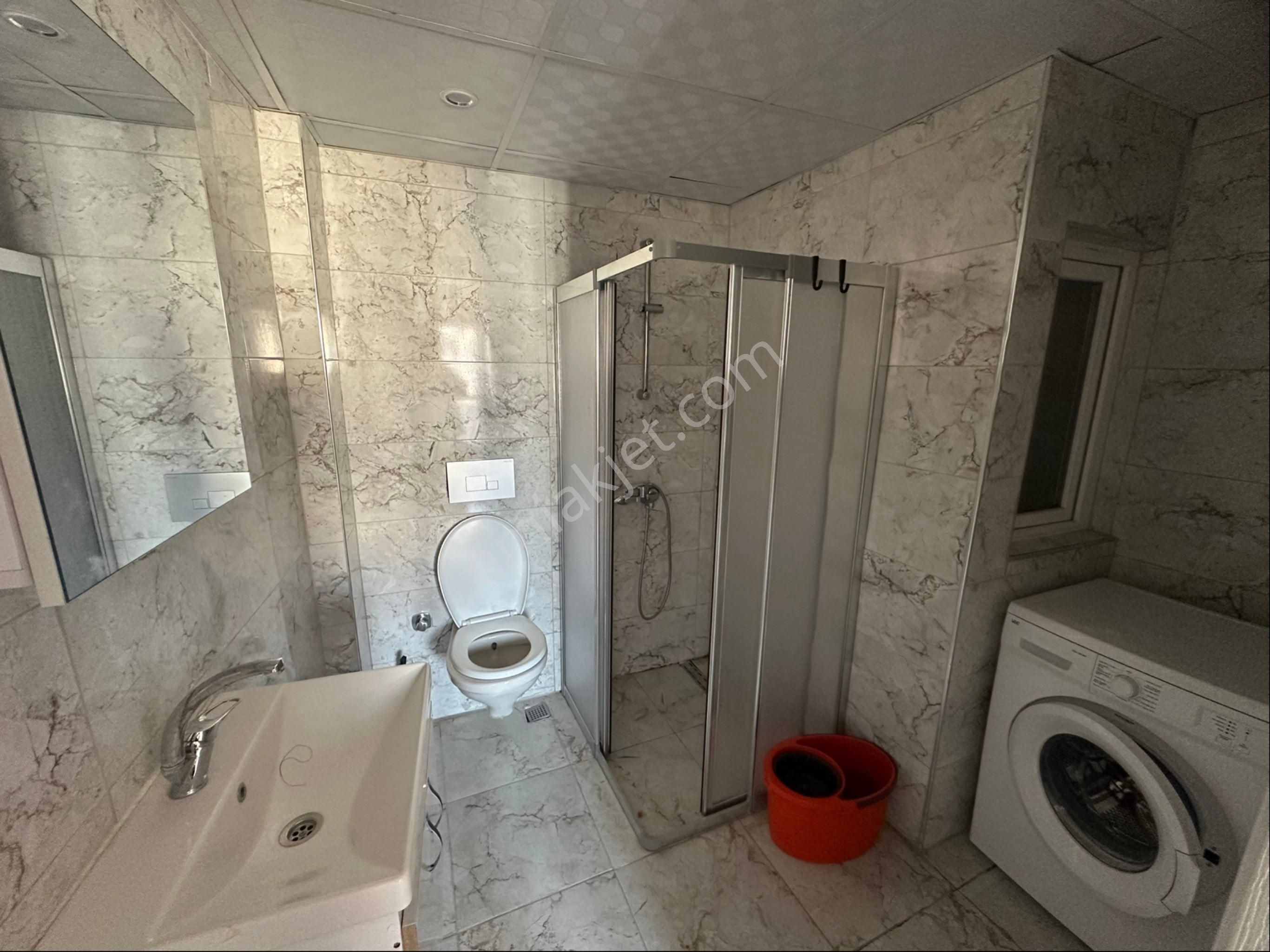 Topraklıkta Satılık Tek Tapu İki Apartlarşı Karşıya - Görsel 15