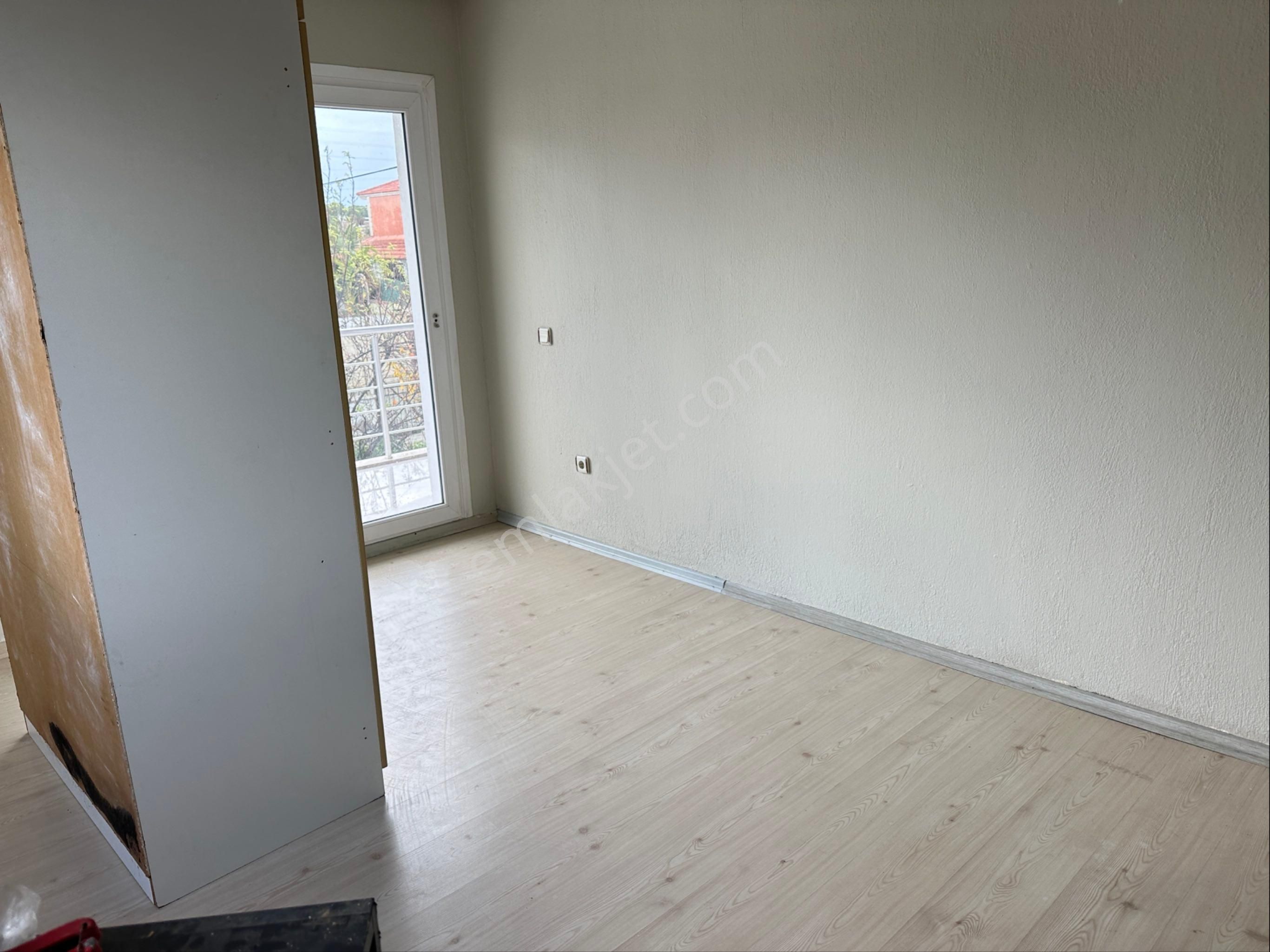 Çeşme Alaçatıda Kiralık 2+1 - Görsel 2