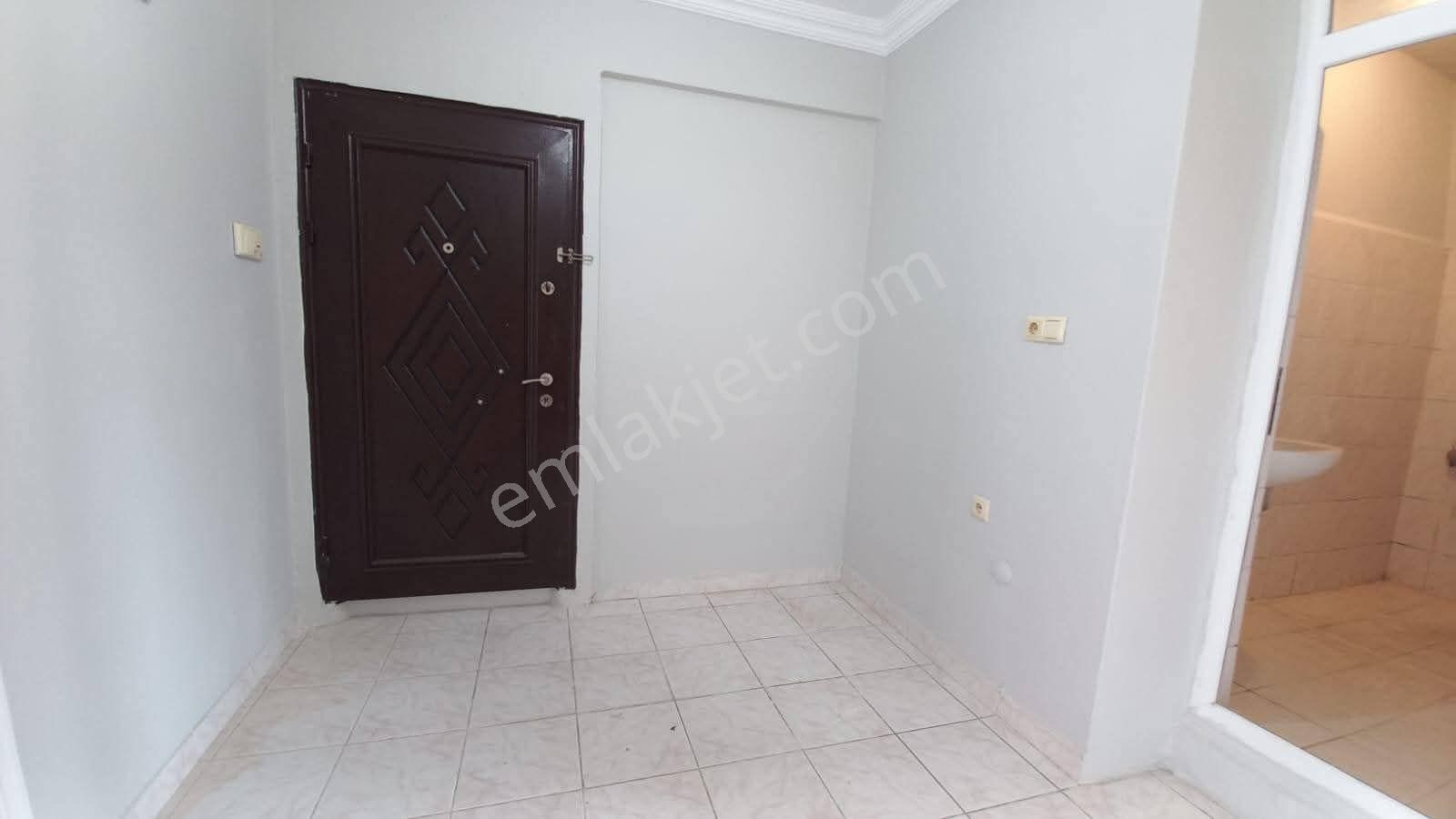 Samsun İlkadım Çiftlik Mahallesi'nde Kat Tapulu 4.kat 3+1 Satılık - Görsel 8