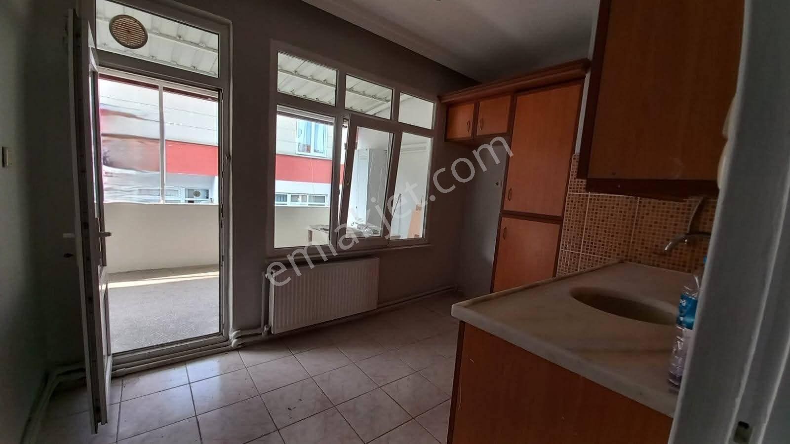 Samsun İlkadım Çiftlik Mahallesi'nde Kat Tapulu 4.kat 3+1 Satılık - Görsel 9