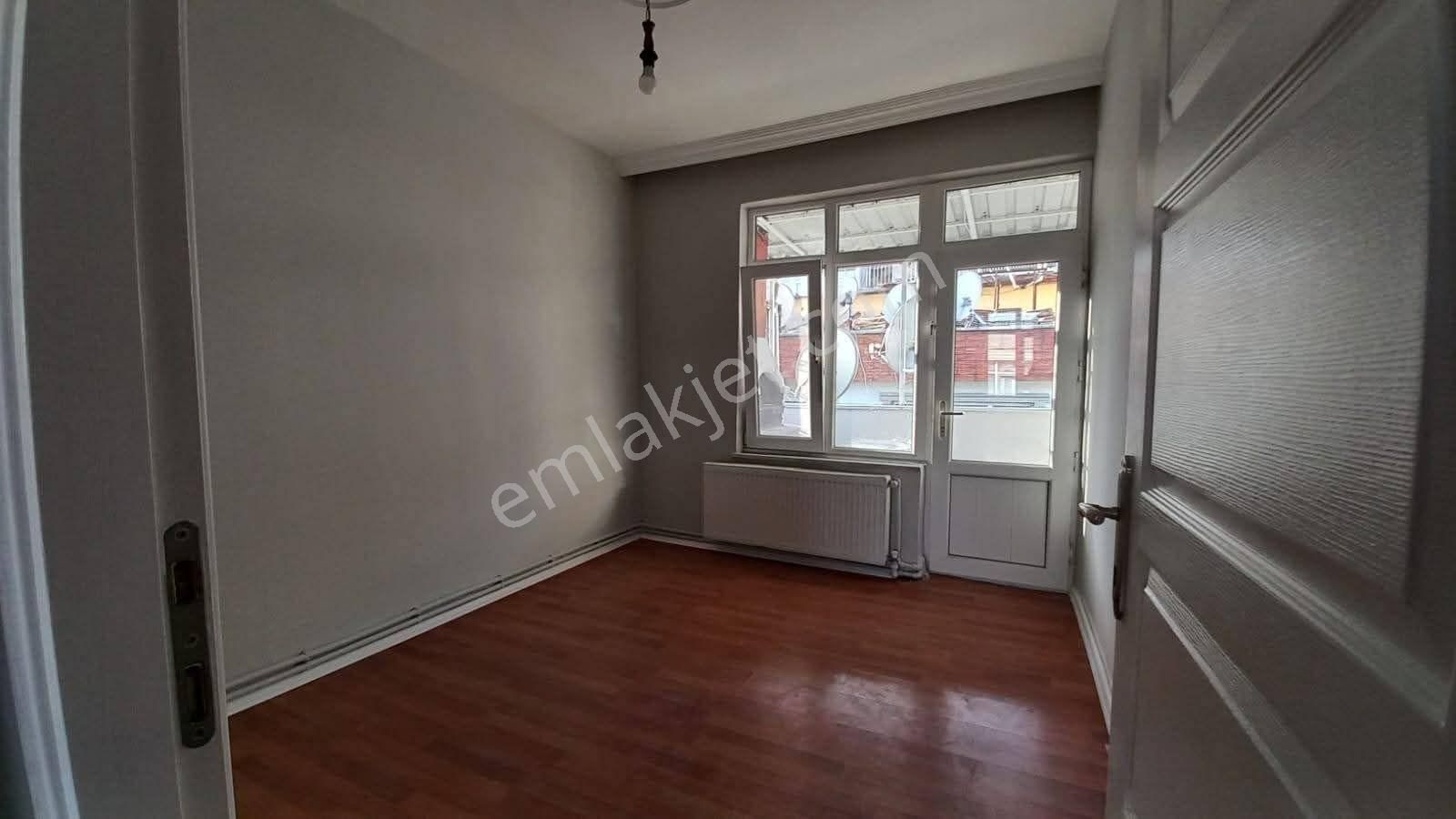 Samsun İlkadım Çiftlik Mahallesi'nde Kat Tapulu 4.kat 3+1 Satılık - Görsel 6