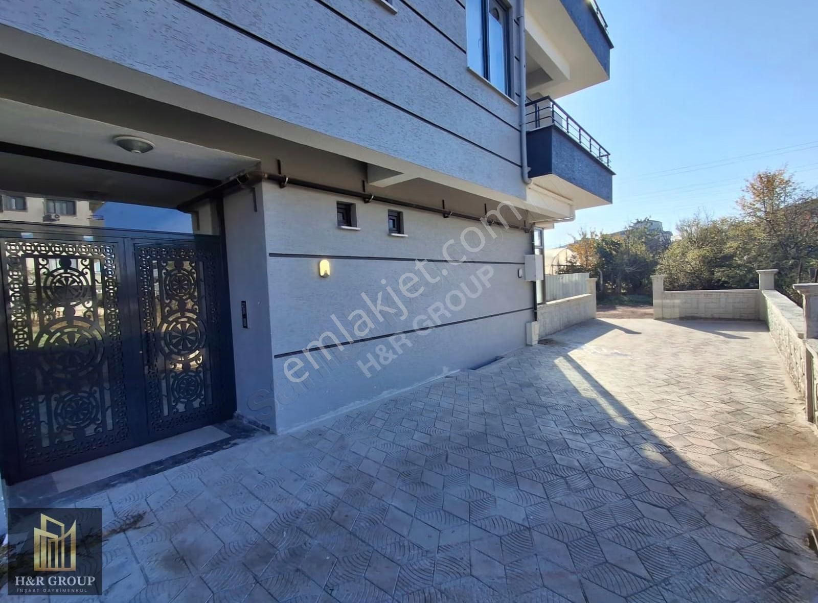 Mehmetakifersoy Kelebek Çayırı'nda Cadde Üzeri 3+1 İskanlı Daire - Görsel 31