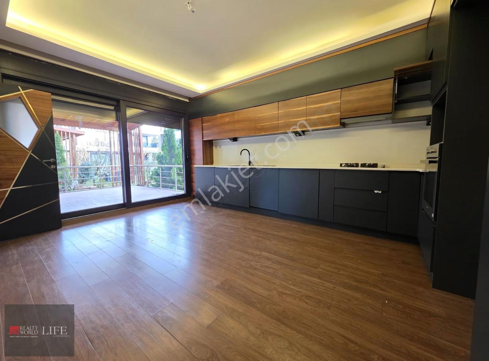 Rw Lıfe// Sazova Karabayır Mevkii Site İçi Asansörlü 6+1 Villa - Görsel 22