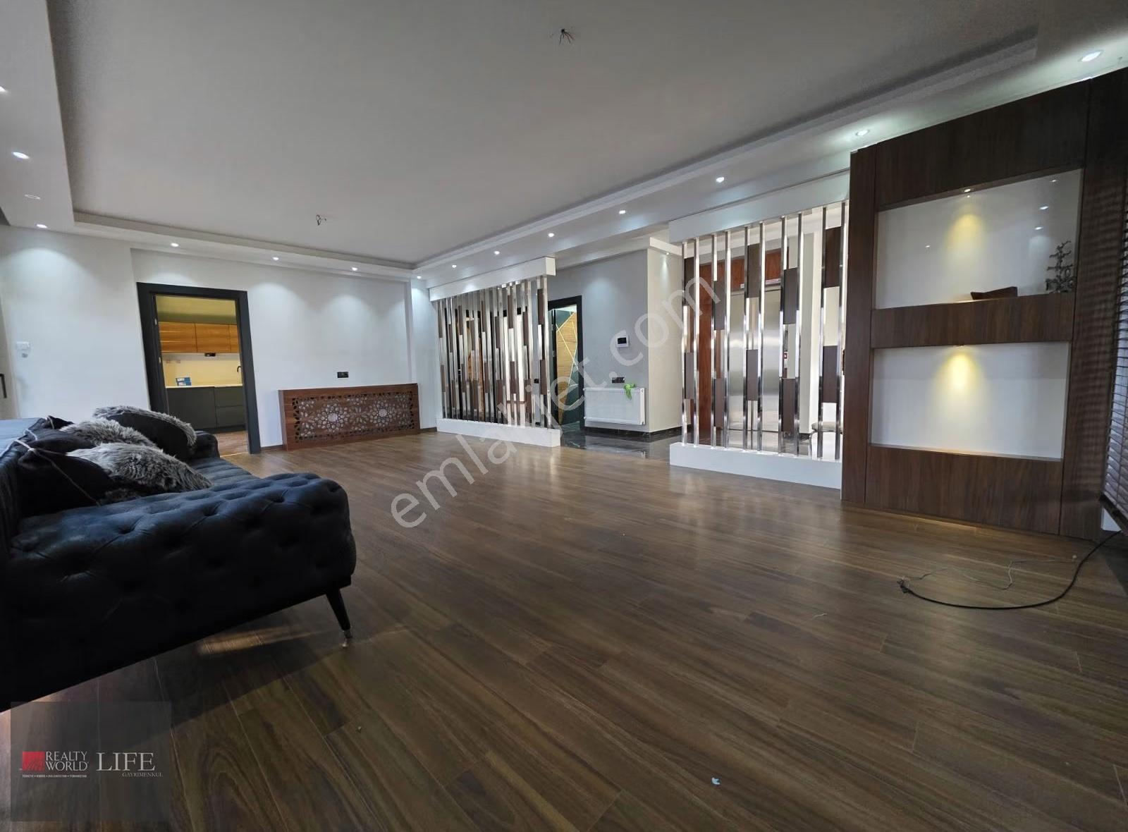 Rw Lıfe// Sazova Karabayır Mevkii Site İçi Asansörlü 6+1 Villa - Görsel 11