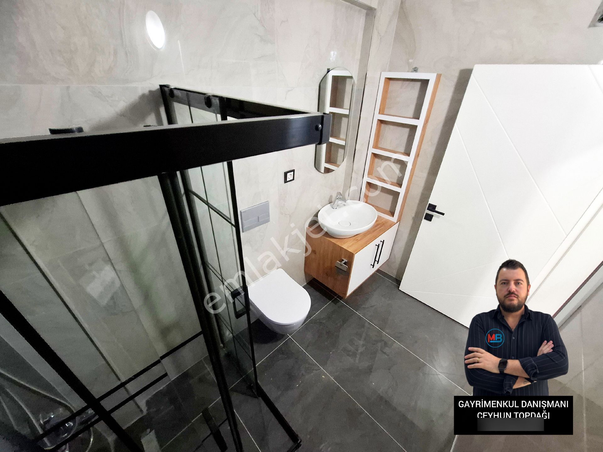 Didimde Satılık 2+1 Daire Asansörlü Orta Kat Geniş Kullanışlı - Görsel 23