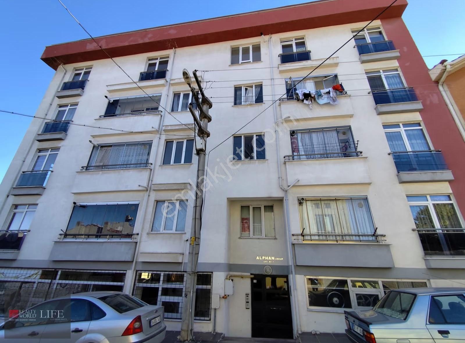 Rw Lıfe // Erenköy Mah. Yıldırım Cd. Satılık 2+1 Daire