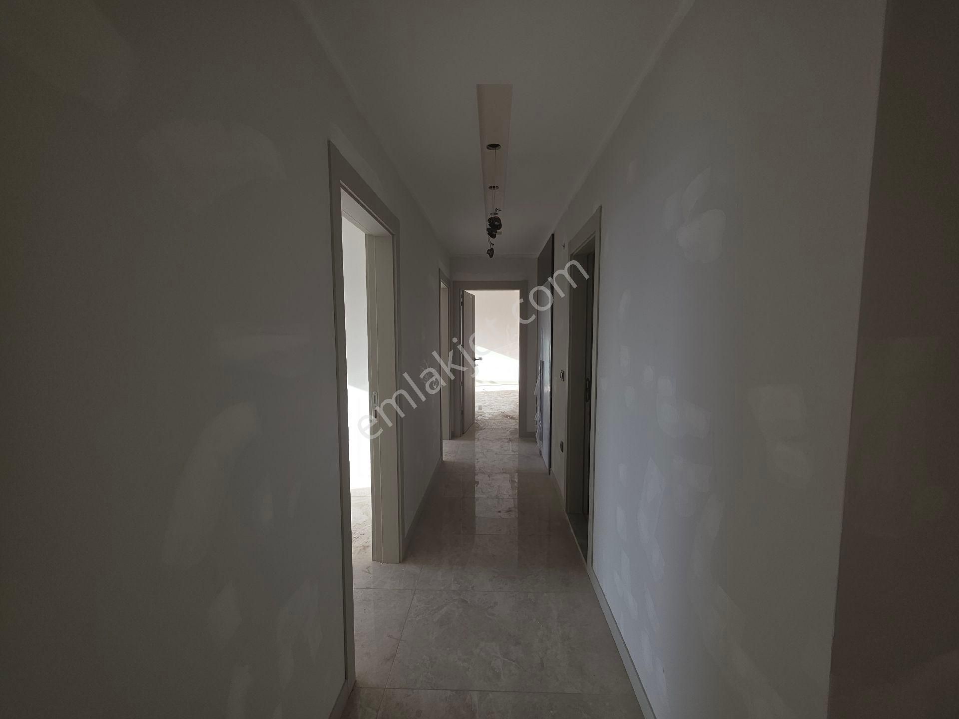 Kuşadası Satılık 3+1 Daire - Görsel 16