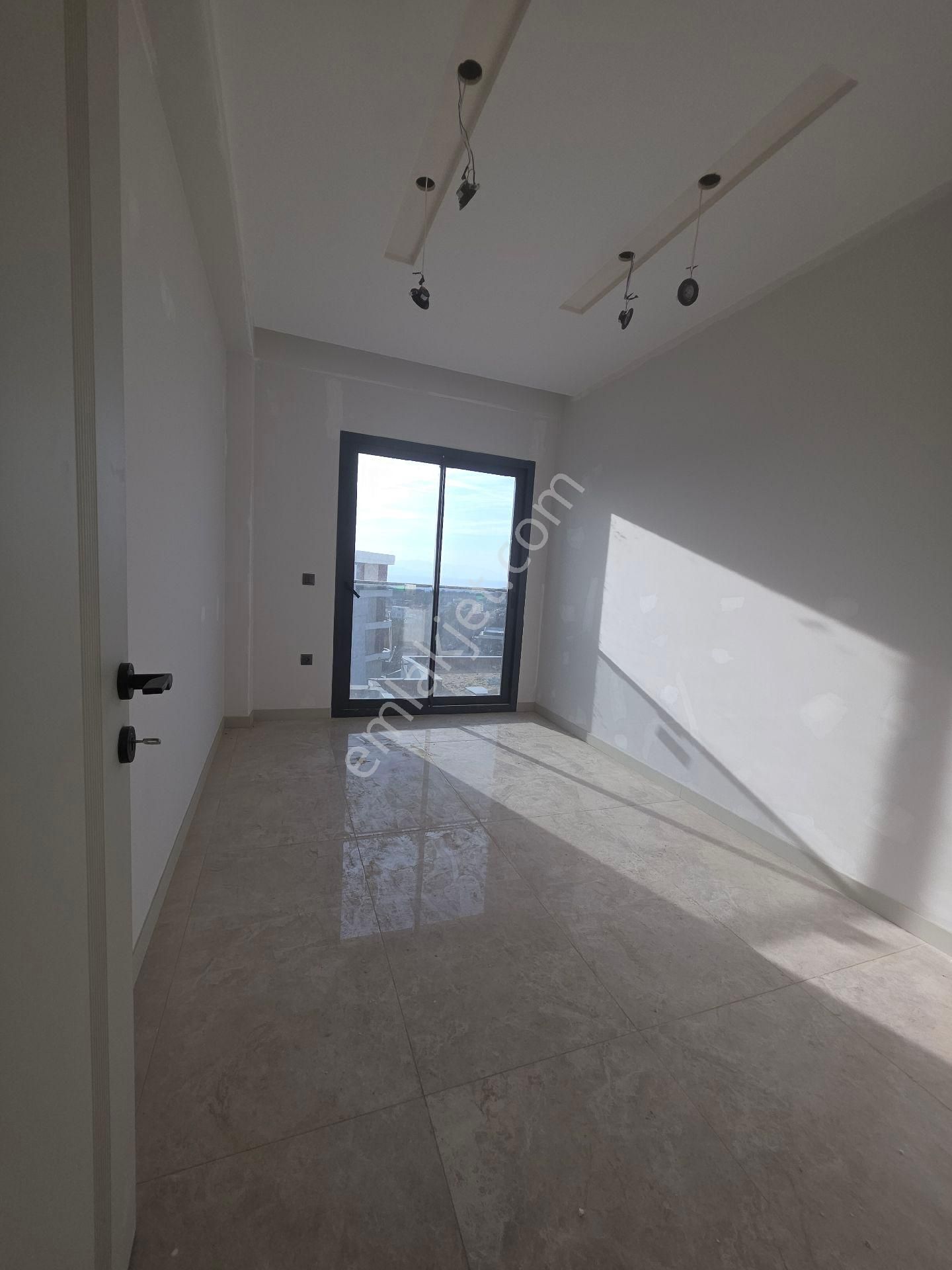 Kuşadası Satılık 3+1 Daire - Görsel 15