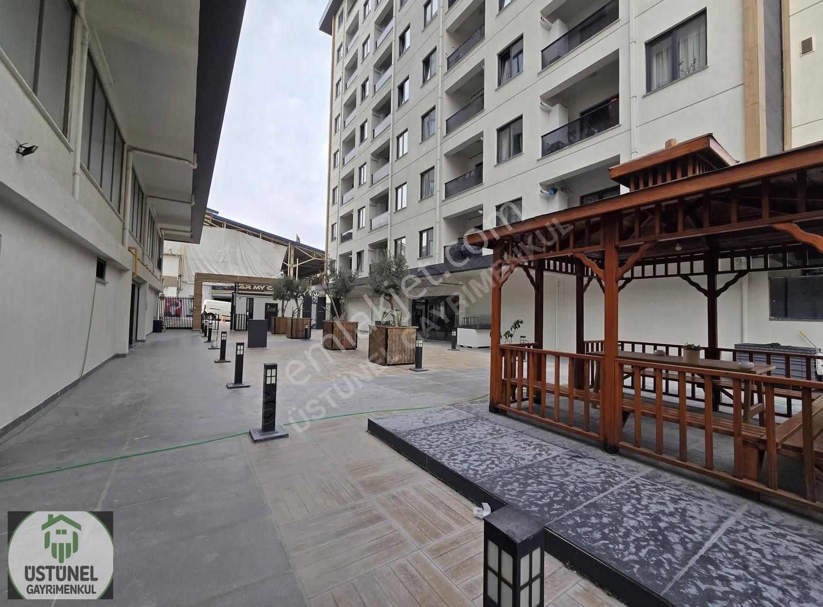 Üstünel'den Merkezde Yüksek Kira Getirili Lüks Satılık Daire - Görsel 17