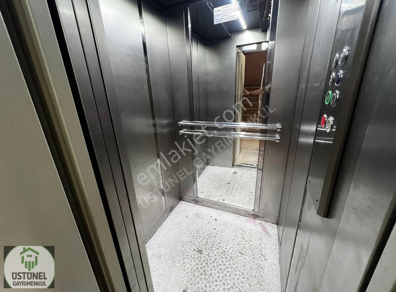 Üstünel'den 20 Bin Kiracılı 4+1 Manzaralı Satılık Daire - Görsel 3