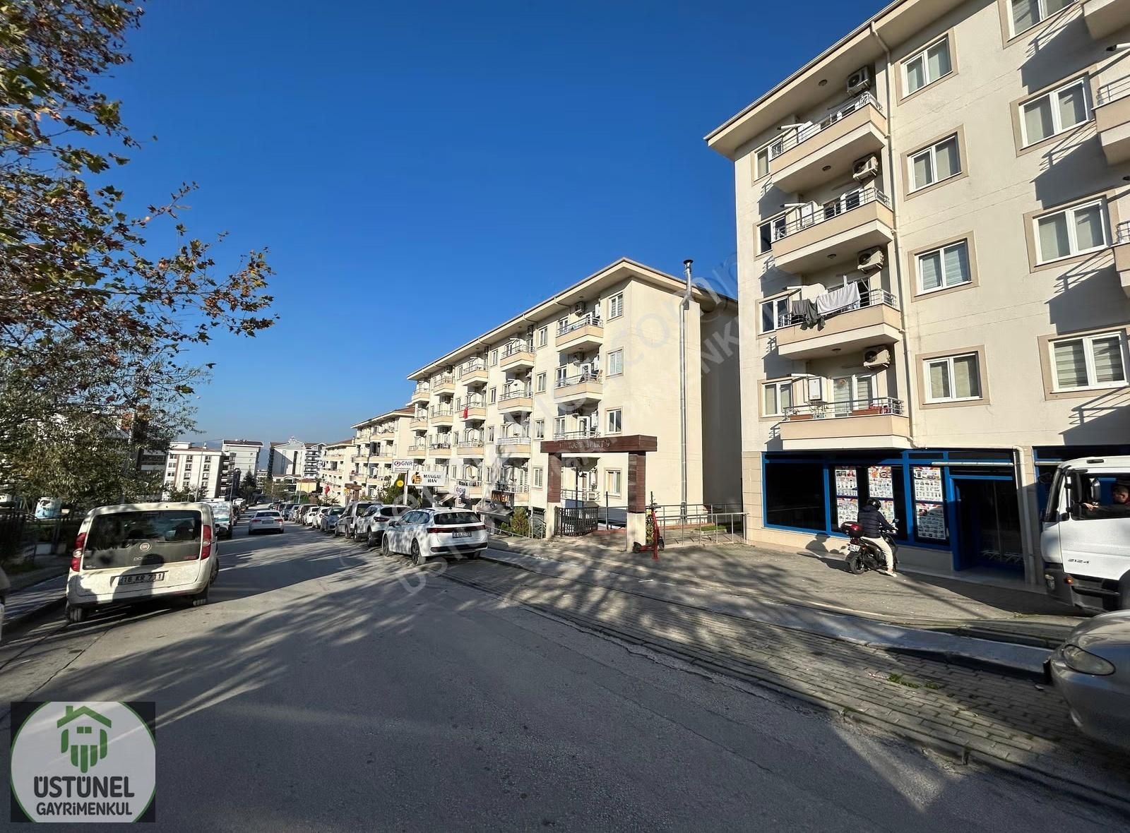 Üstünel'den Dumlupınar'da Manzaralı + Klimalı + Havuzlu Tasarım - Görsel 7