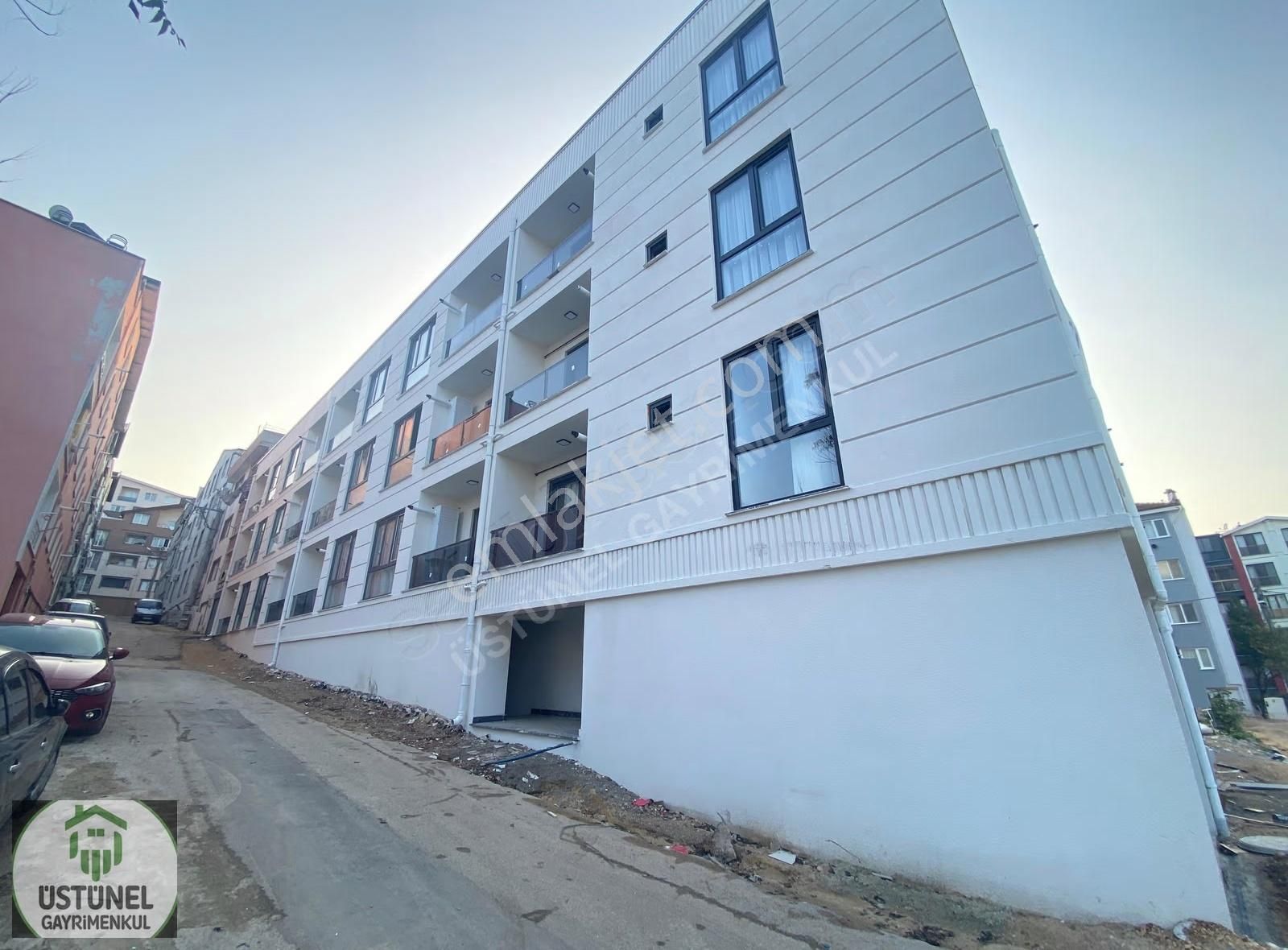 Üstünel'den Görüklede Sıfır Bina Sıfır Eşyalı 1+1 Satılık Daire - Görsel 15