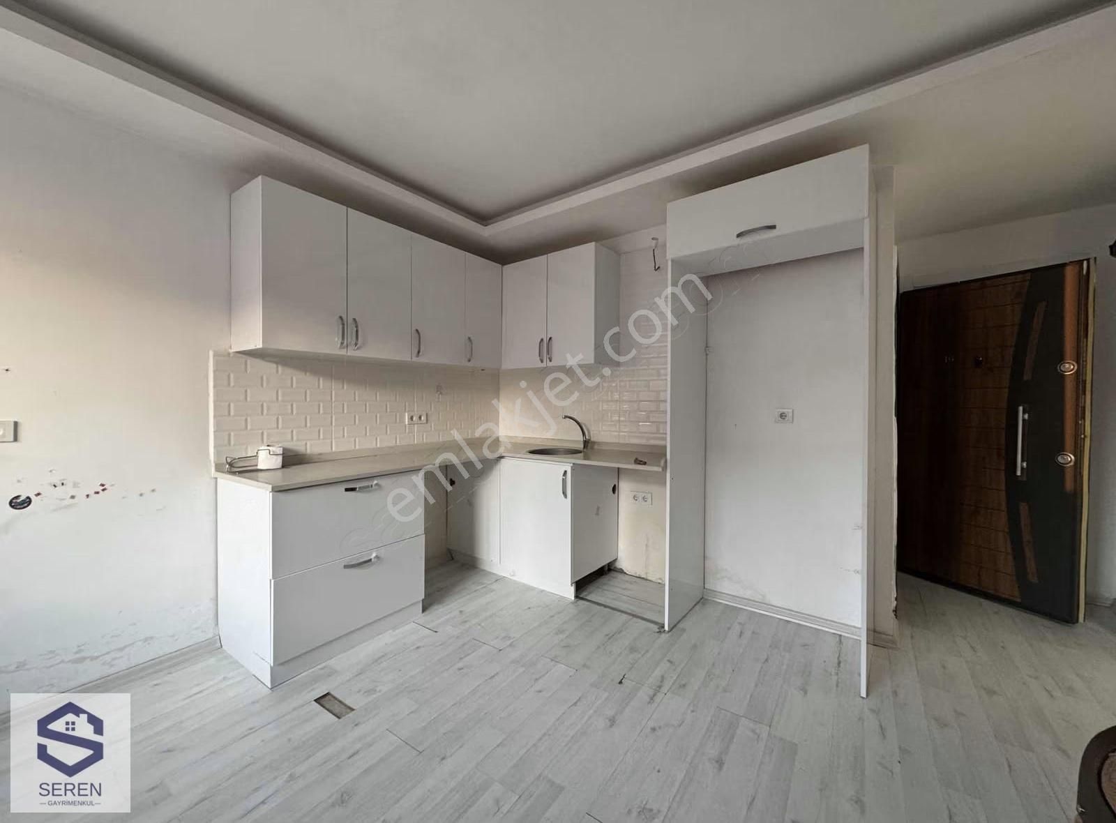 Seferihisar Hıdırlık Mahallesinde Kiralık 1+1 Daire - Görsel 17