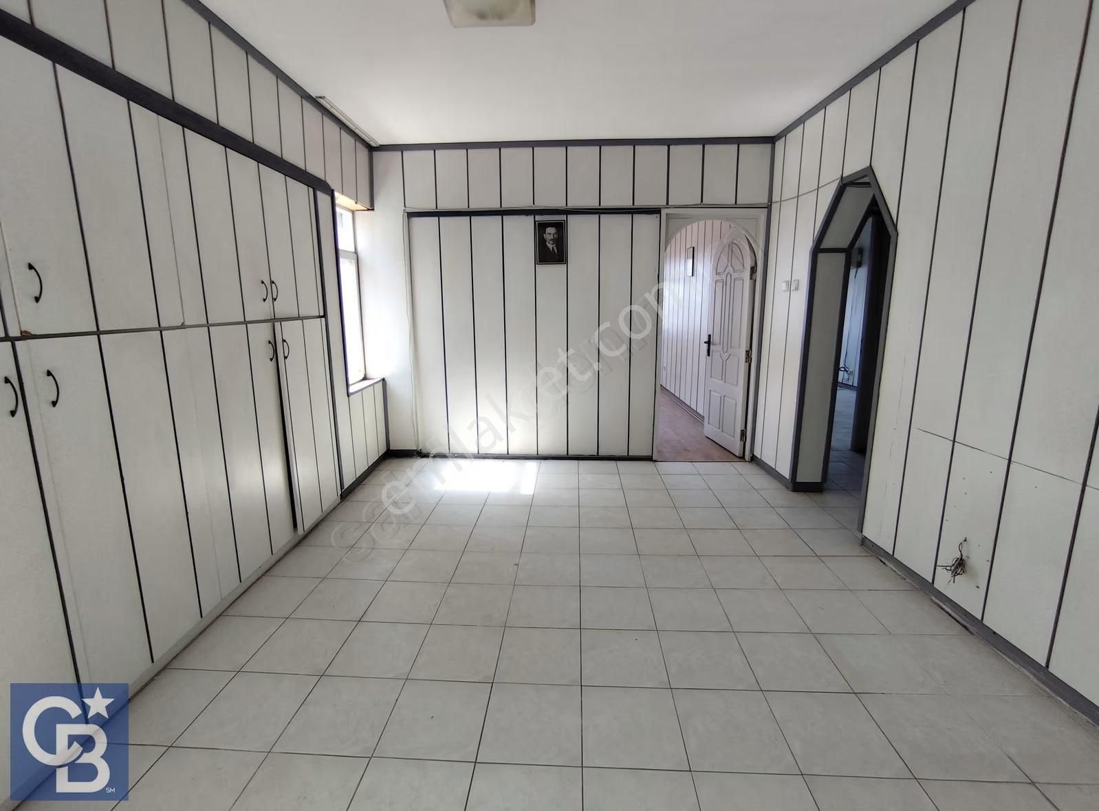 Aliağa'nın Kalbinde Tabela Değeri Yüksek 50 M ² Ofisler - Görsel 14
