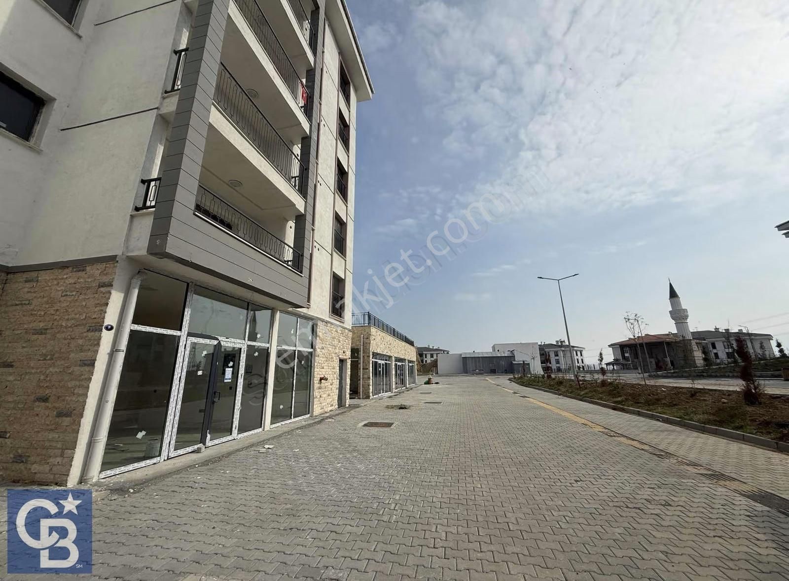 Aliağa Kültür Mah. Tokilerde Kiralık Dükkan 27 M2 - Görsel 3