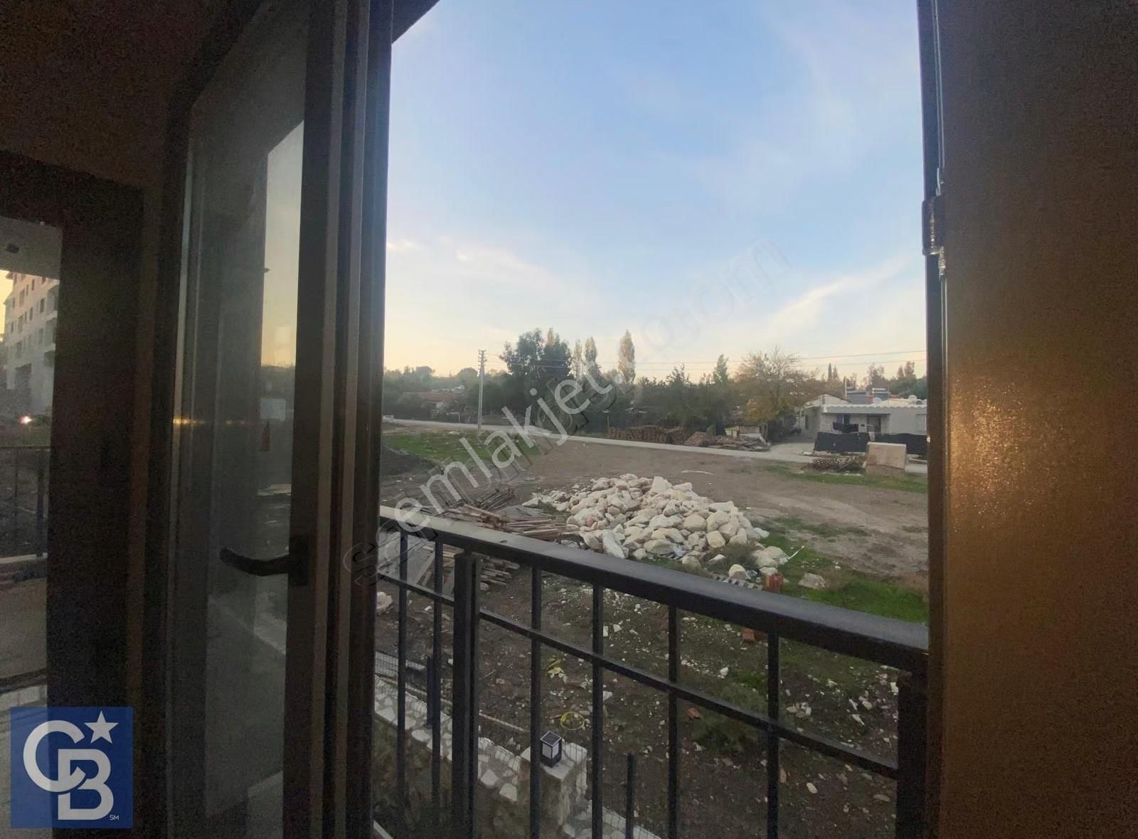 Kurtuluş Mahallesinde Ferah Aydınlık Muhteşem Kiralık 2+1 Daire - Görsel 17