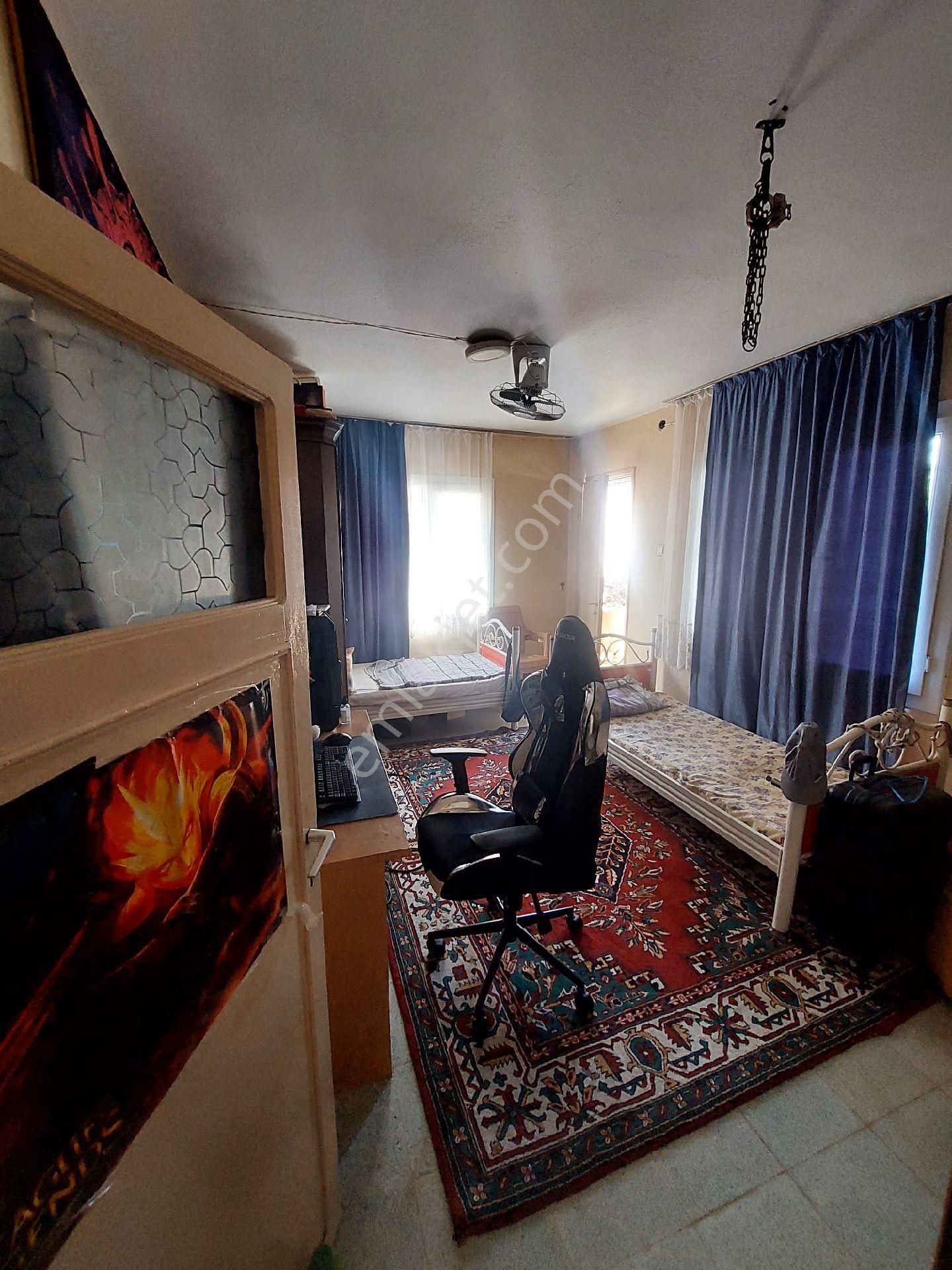 Kozan Yolu Yanı Komple Satılık Bina - Görsel 13