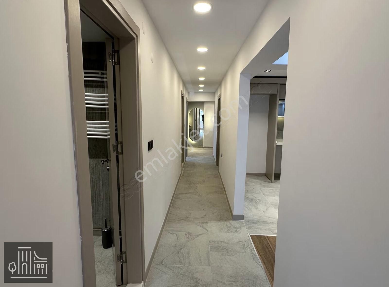 Balçova Sakarya Cad Üzeri 3+1 Asansörlü Arakat 140m2 Masrafsız D - Görsel 23