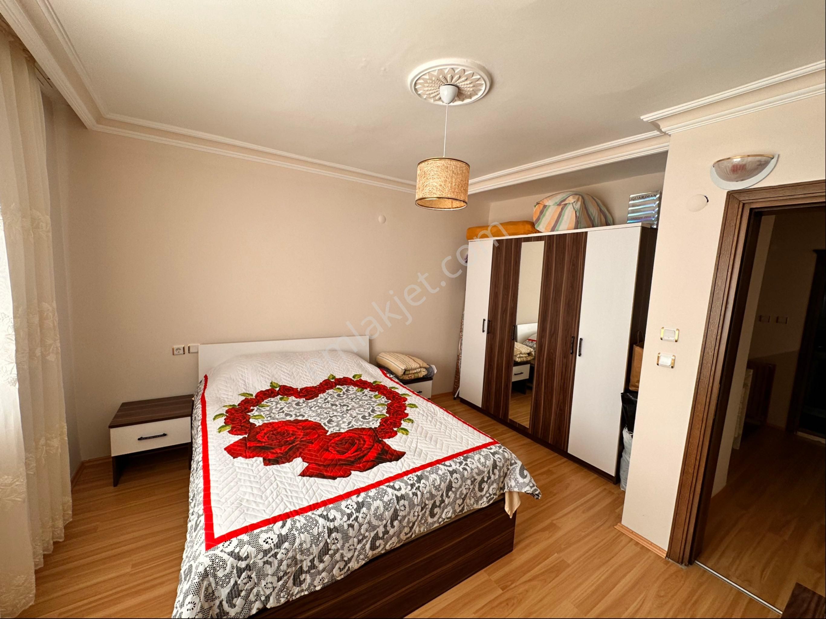 Korkuteli Uzunoluk Mahallesinde Full Bakımlı Müstakil Ev - Görsel 34