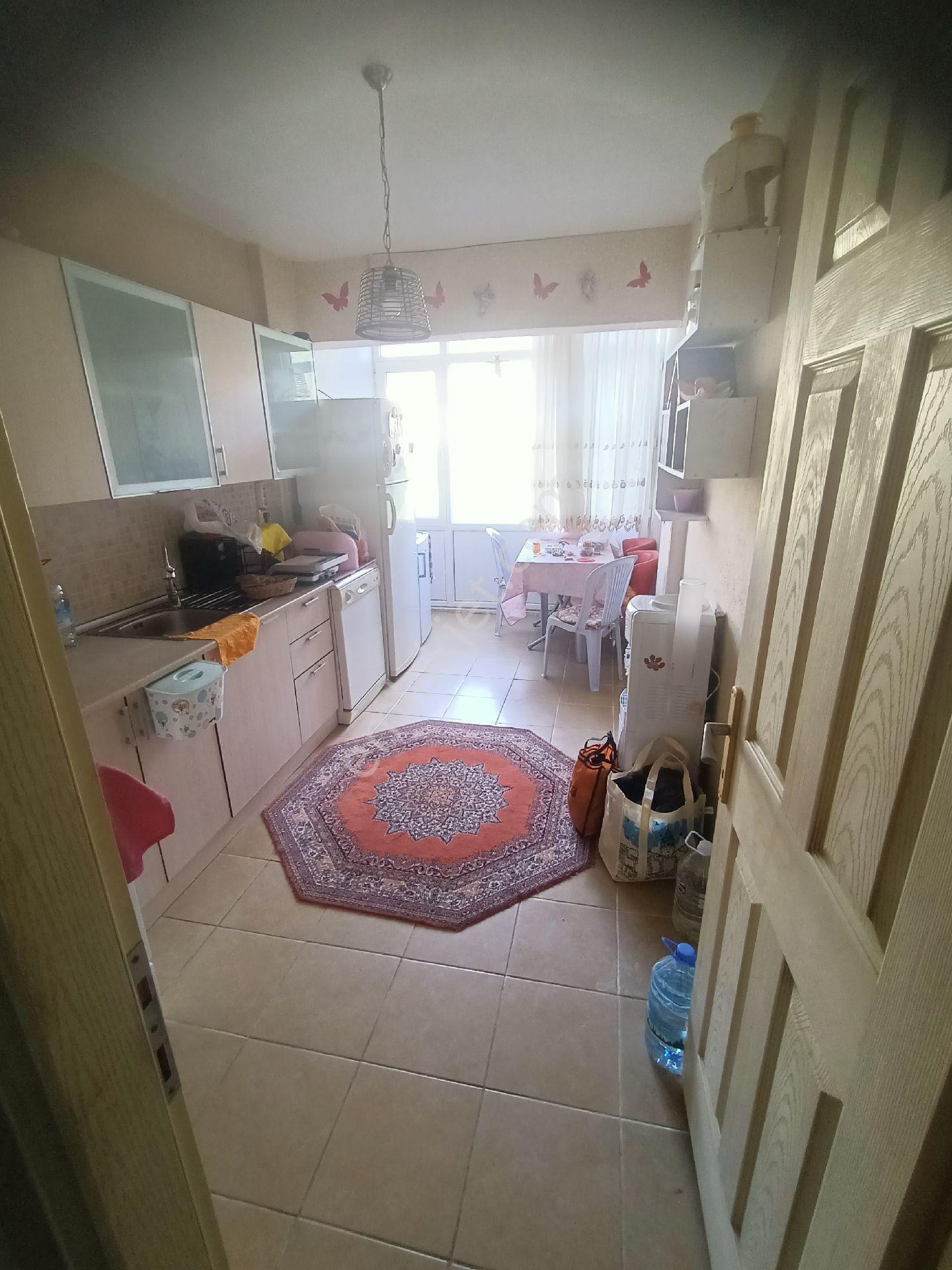 Sarımsaklıda Masrafsız 2+1 Ayrı Mutfak,cadde Üzeri Çift Cephe Önü Tamamen Açık Full Eşyalı Daire - Görsel 11