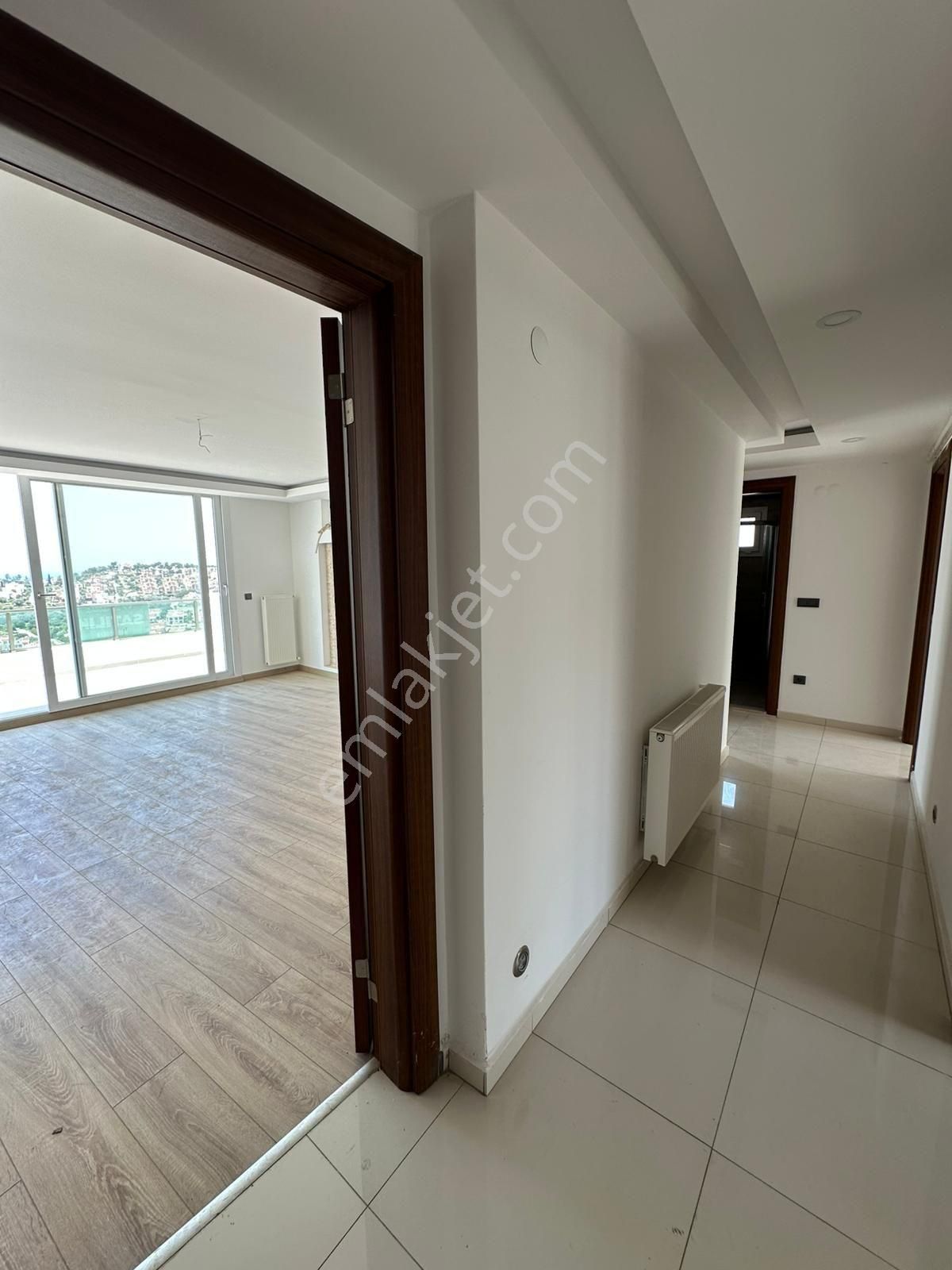 Kuşadası Satılık 3+1 Villa - Görsel 8