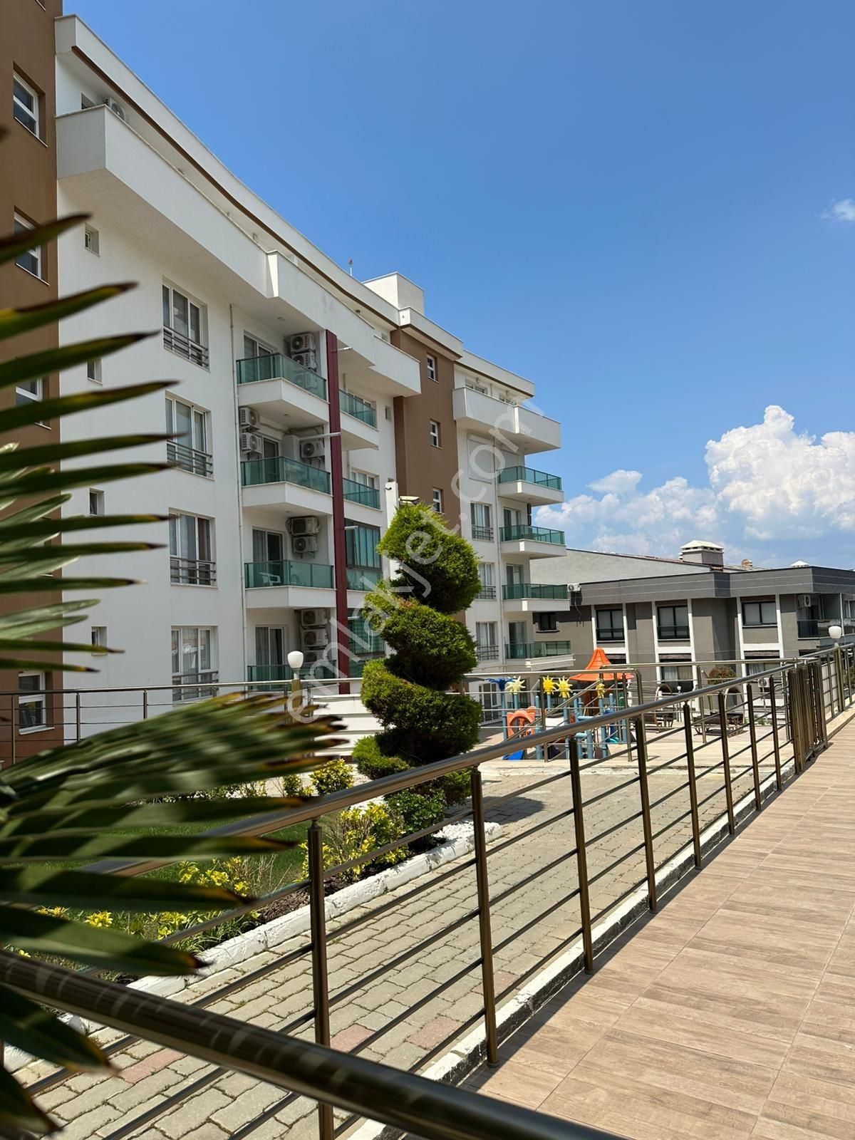 Kuşadası Satılık 3+1 Villa - Görsel 5