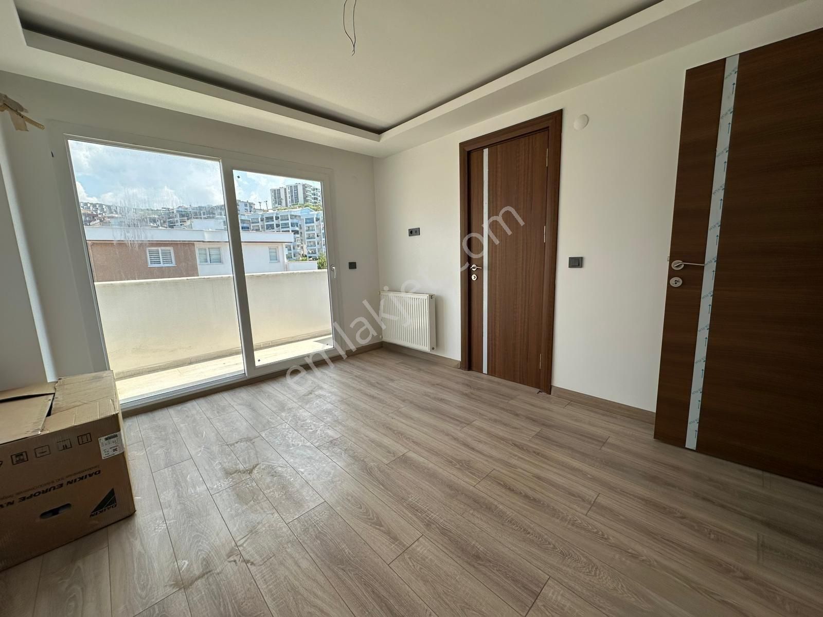 Kuşadası Satılık 3+1 Villa - Görsel 3