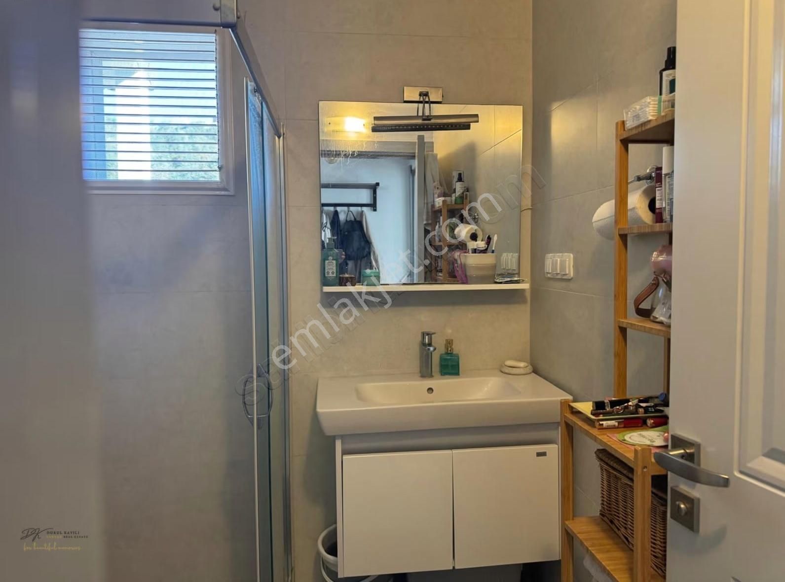 Bodrum Bitez'de Genis Teras Kullanımlı Üst Kat Daire - Görsel 17