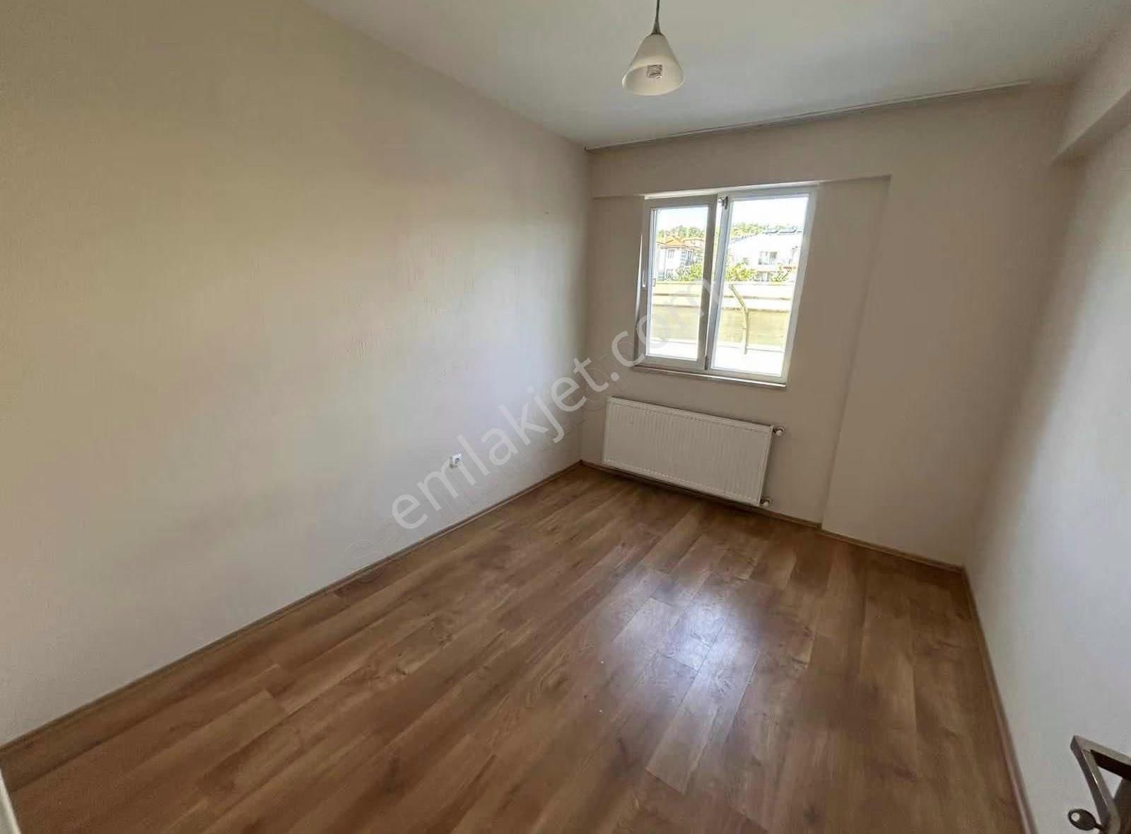 Gizem'li Emlak'dan 3+1 Kapalı Mutfak Yarı Müstakil Daire - Görsel 4