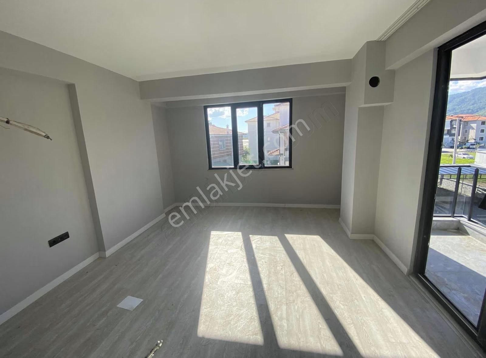 Gizem'li Emlaktan Lüks Site İçinde Havuzlu Kiralık 2+1 Daire - Görsel 16