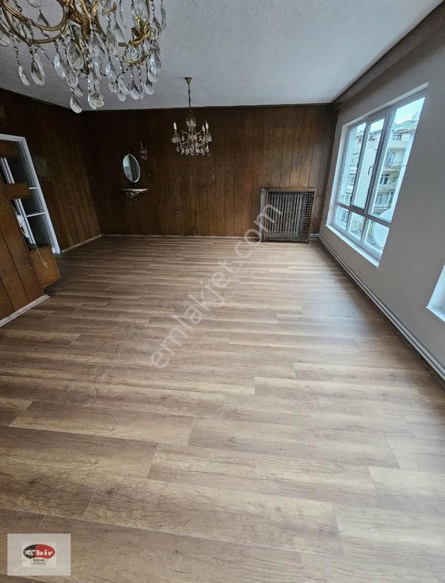 Tunalihilmi Kocatepe Yönünde Kiralık Daire