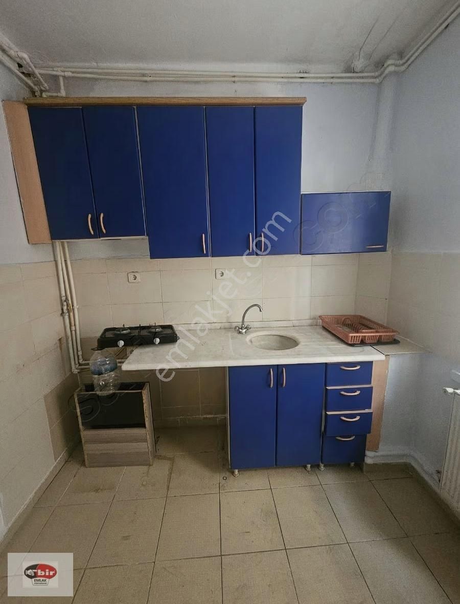 Esat Akyüz Sokakta 2+1 Giriş Kat Kiralık Daire - Görsel 7