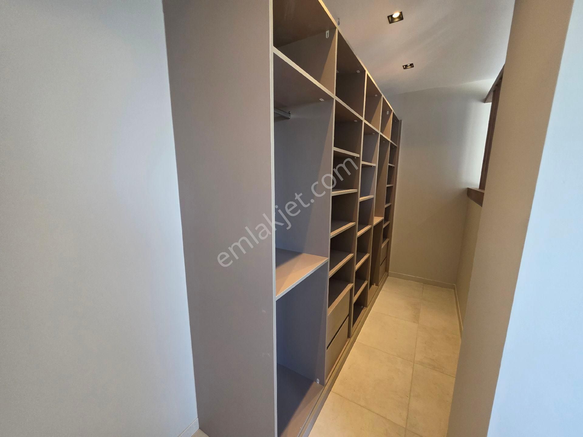 Kuşadası Satılık 4+1 Full Eşyalı Villa - Görsel 34