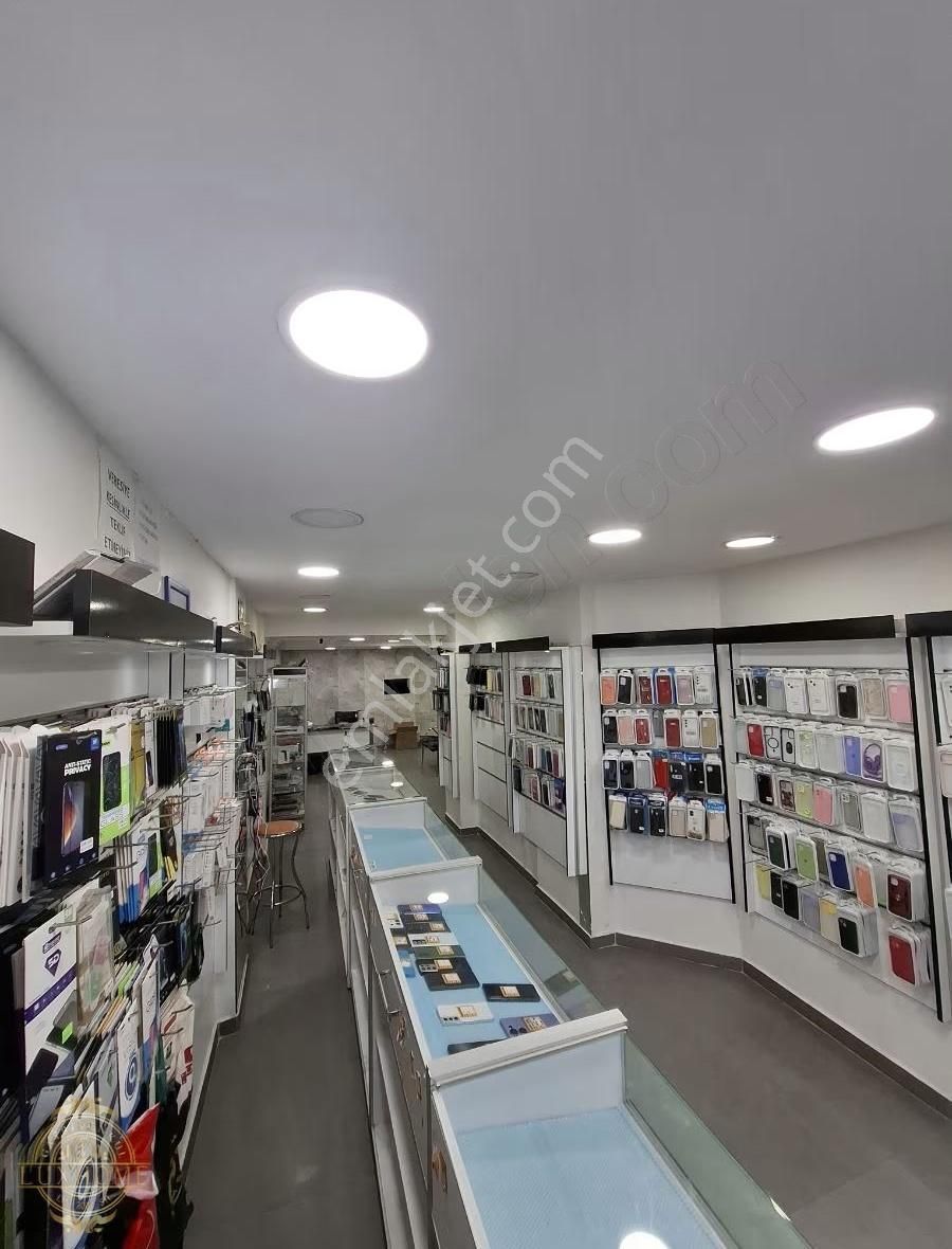 Osmanbey Telefoncular Sokağında Devirli 3 Katlı Dükkan - Görsel 22