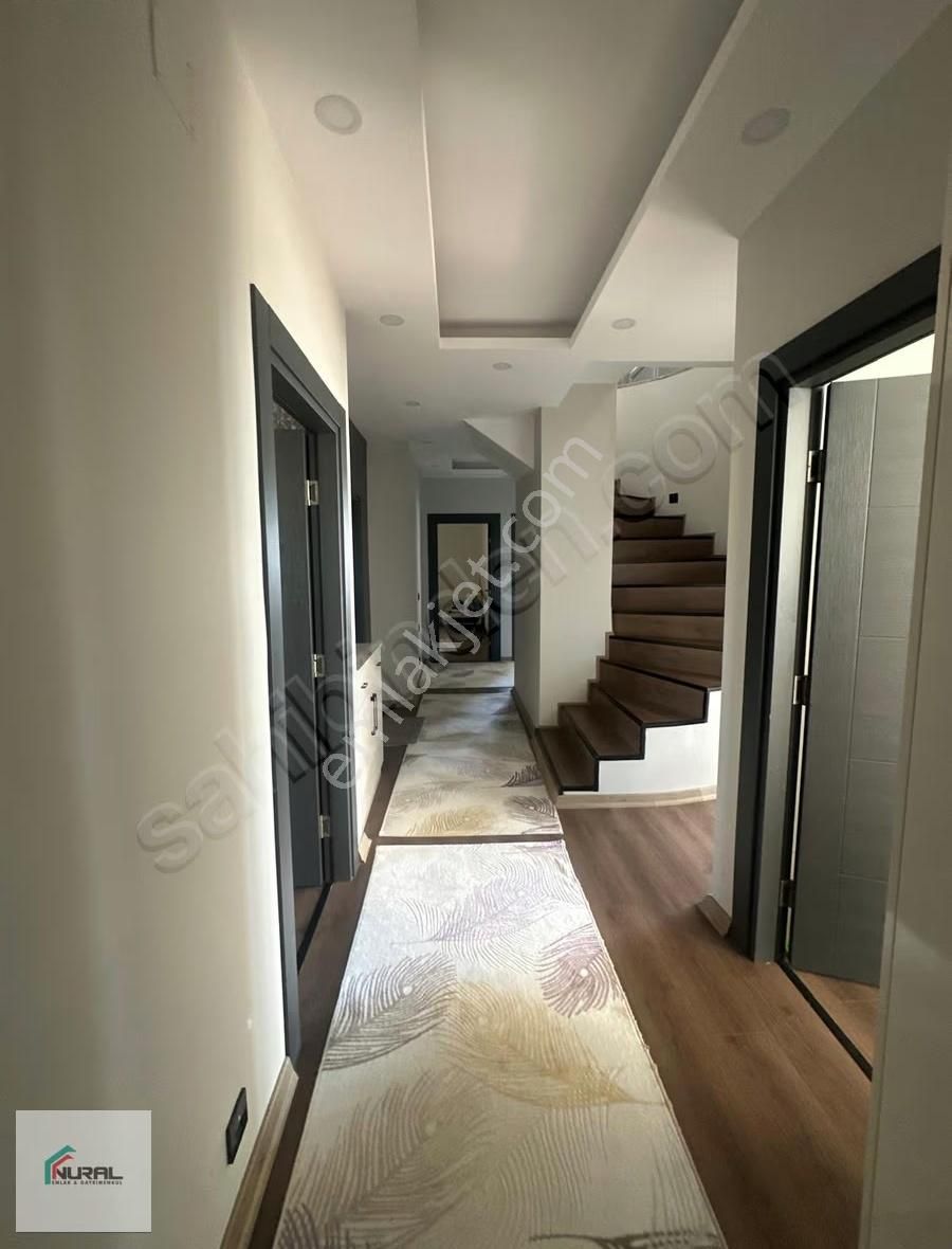 Şehir Ve Deniz Manzaralı Eşi Bulunmaz Villa - Görsel 17