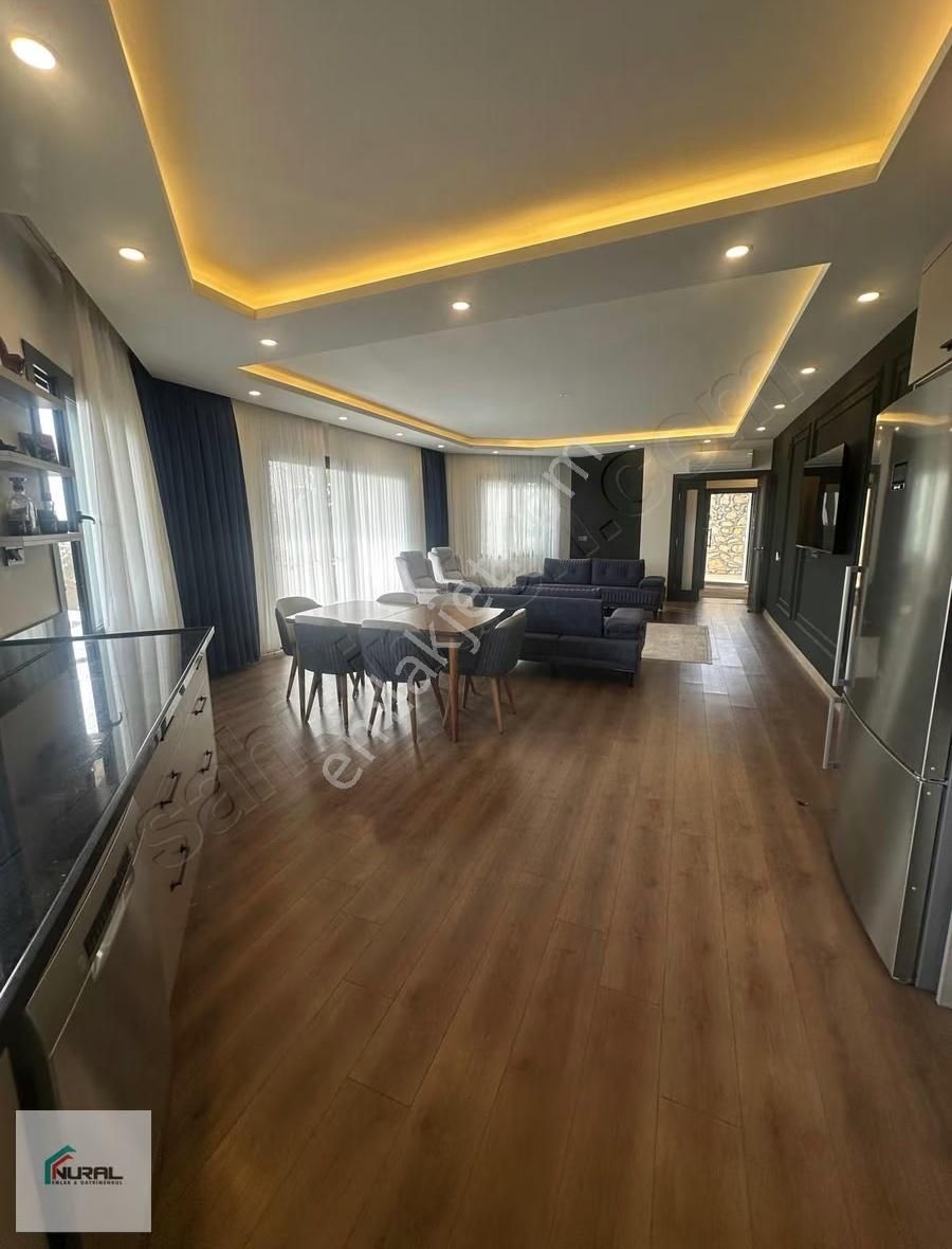Şehir Ve Deniz Manzaralı Eşi Bulunmaz Villa - Görsel 20