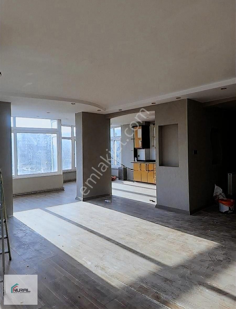 G.m.k Bulvarında,deniz Manzaralı Aylık Ödemeli Kiralık Daire - Görsel 5