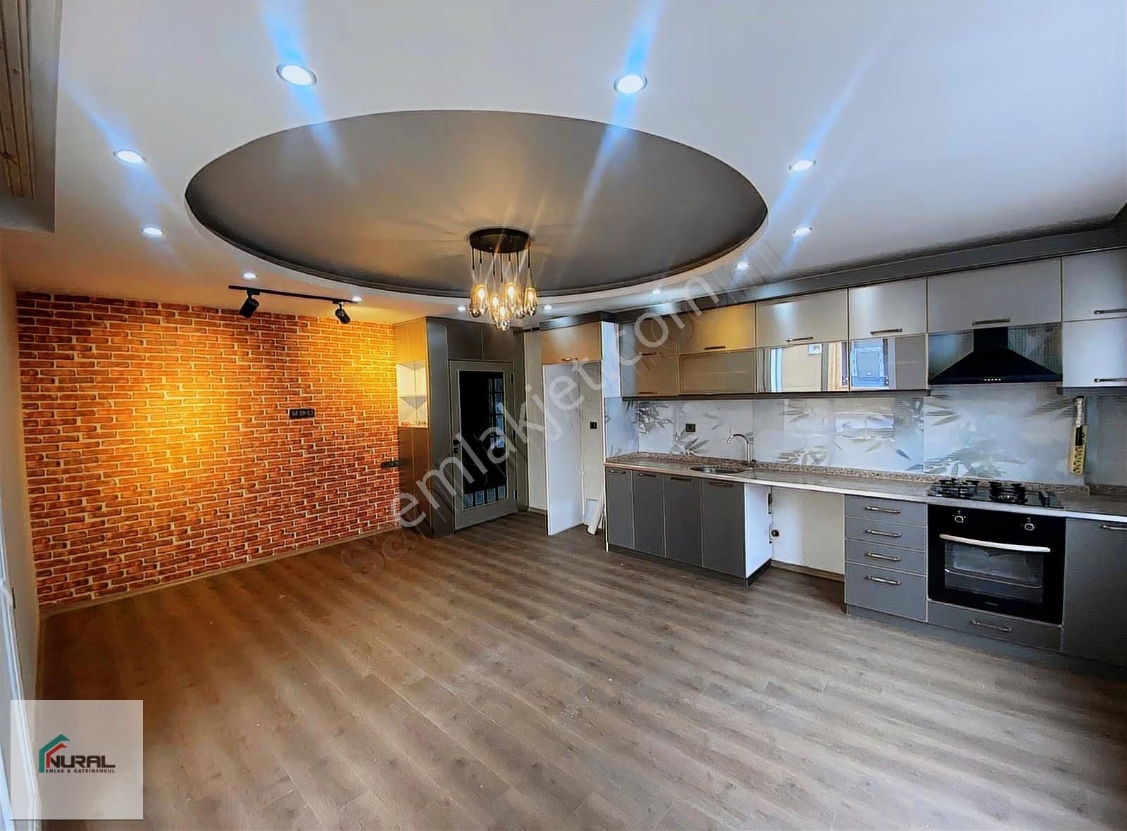 Mezitli'de İçi Full Yapılı Geniş Satılık 2+1 Daire