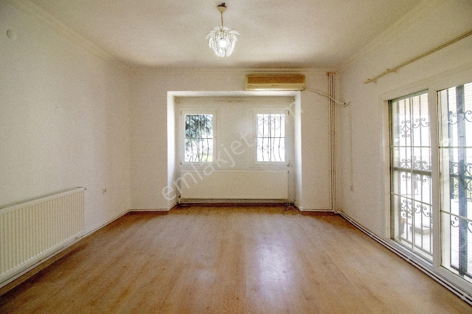 Kuşadası Satılık 3+1 Villa - Görsel 17