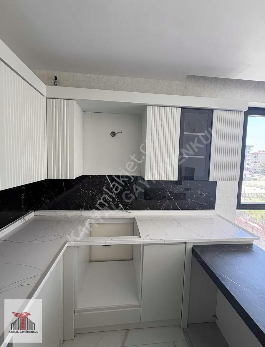 Kartal Gayrimenkul'den Arakat Ön Cephe 2+1 Lüx - Görsel 2