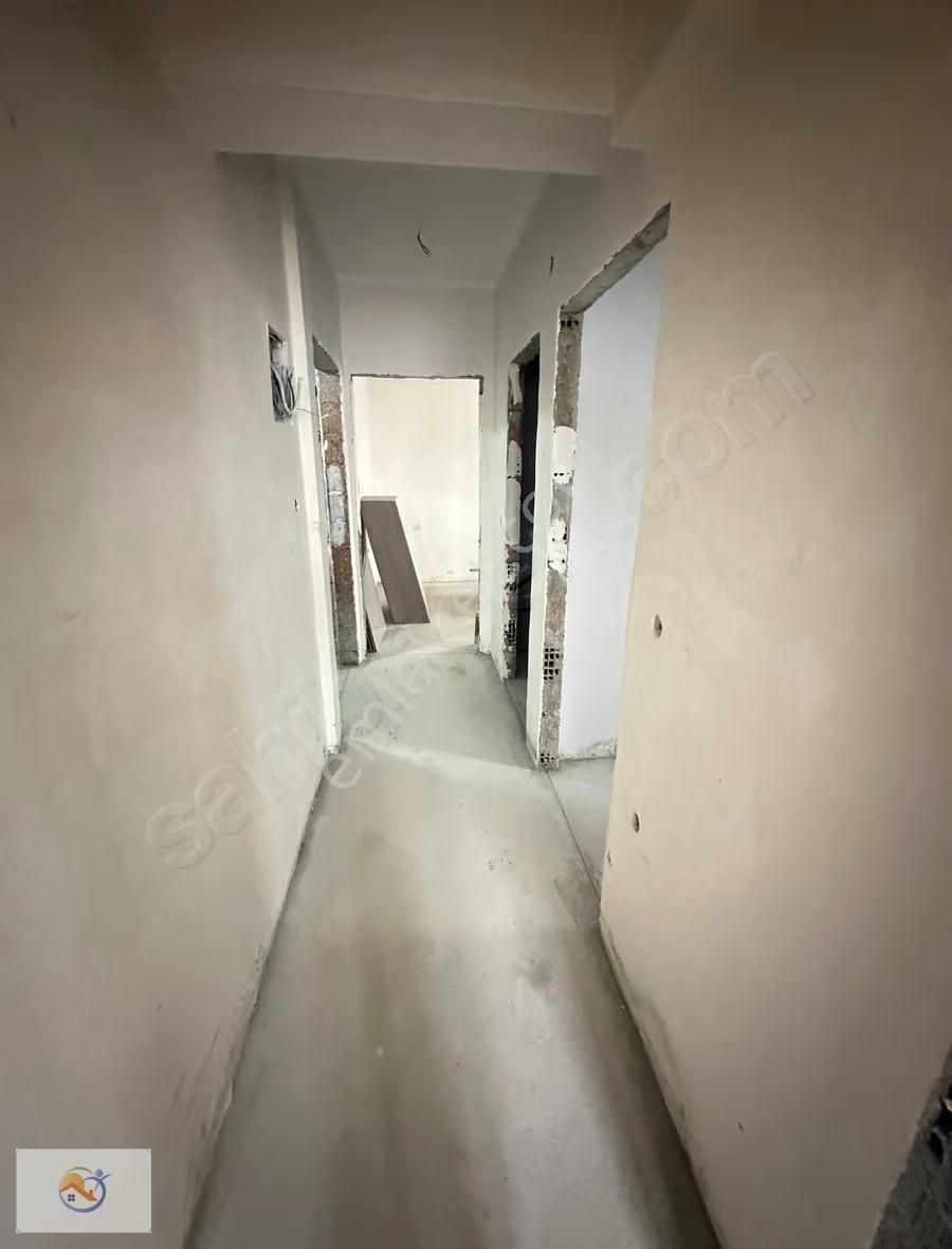 Veliefendide 1+1 Satılık Daiere - Görsel 3