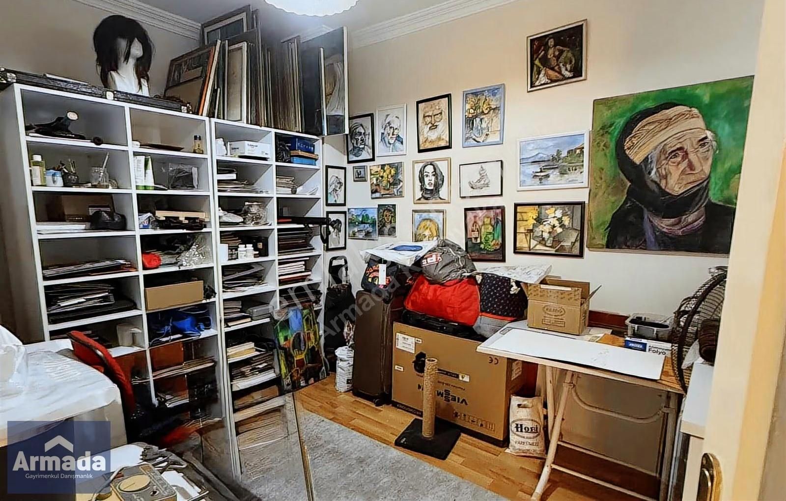 Karşıyaka Alaybey Merkezde Sahile Yakın Arakat Satılık 3+1 Daire - Görsel 3