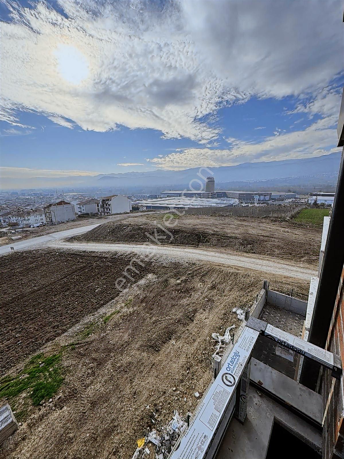 Bursa İnegöl Huzurevler Satılık 1+1 Site İçi Lüks Daire - Görsel 8