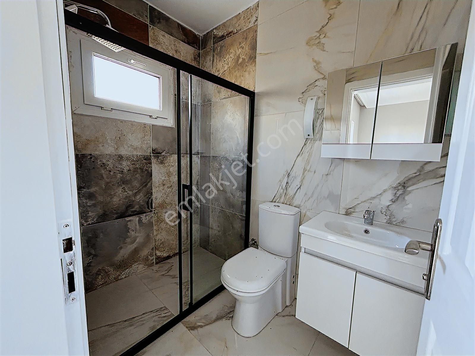 İzmir Menemen Villakent'te Satılık Full Tadilatlı Tripleks Villa - Görsel 9