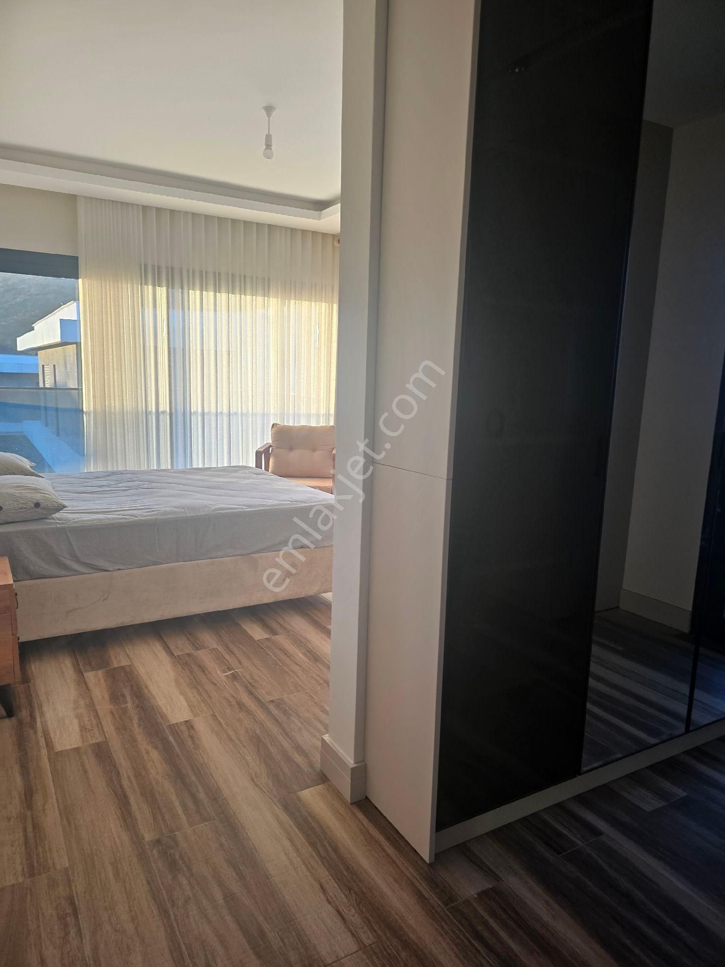 Kuşadası Satılık 4+1 Villa - Görsel 22